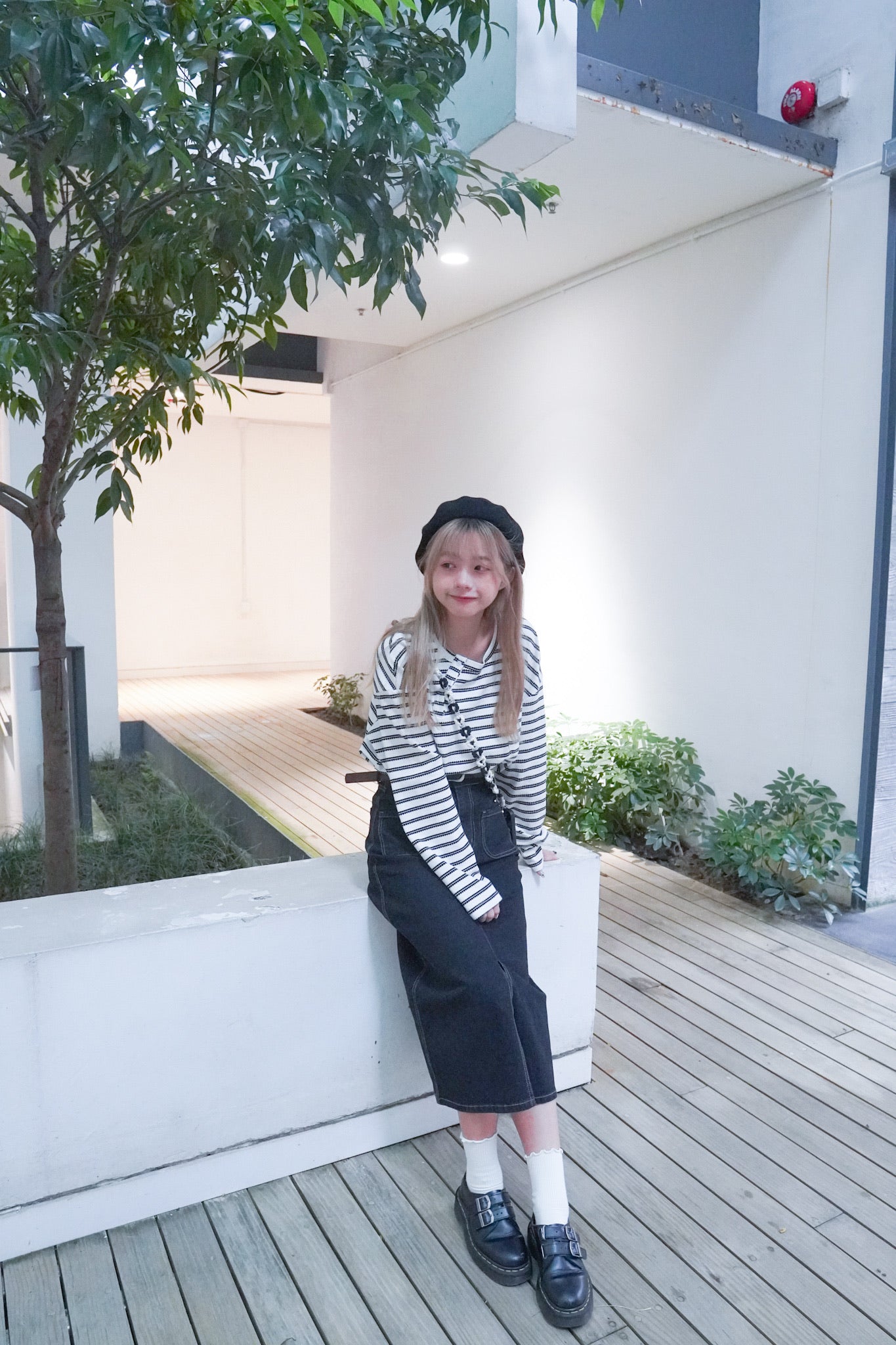 <現貨> 特別不撞款!不規則黑白間條長袖上衣