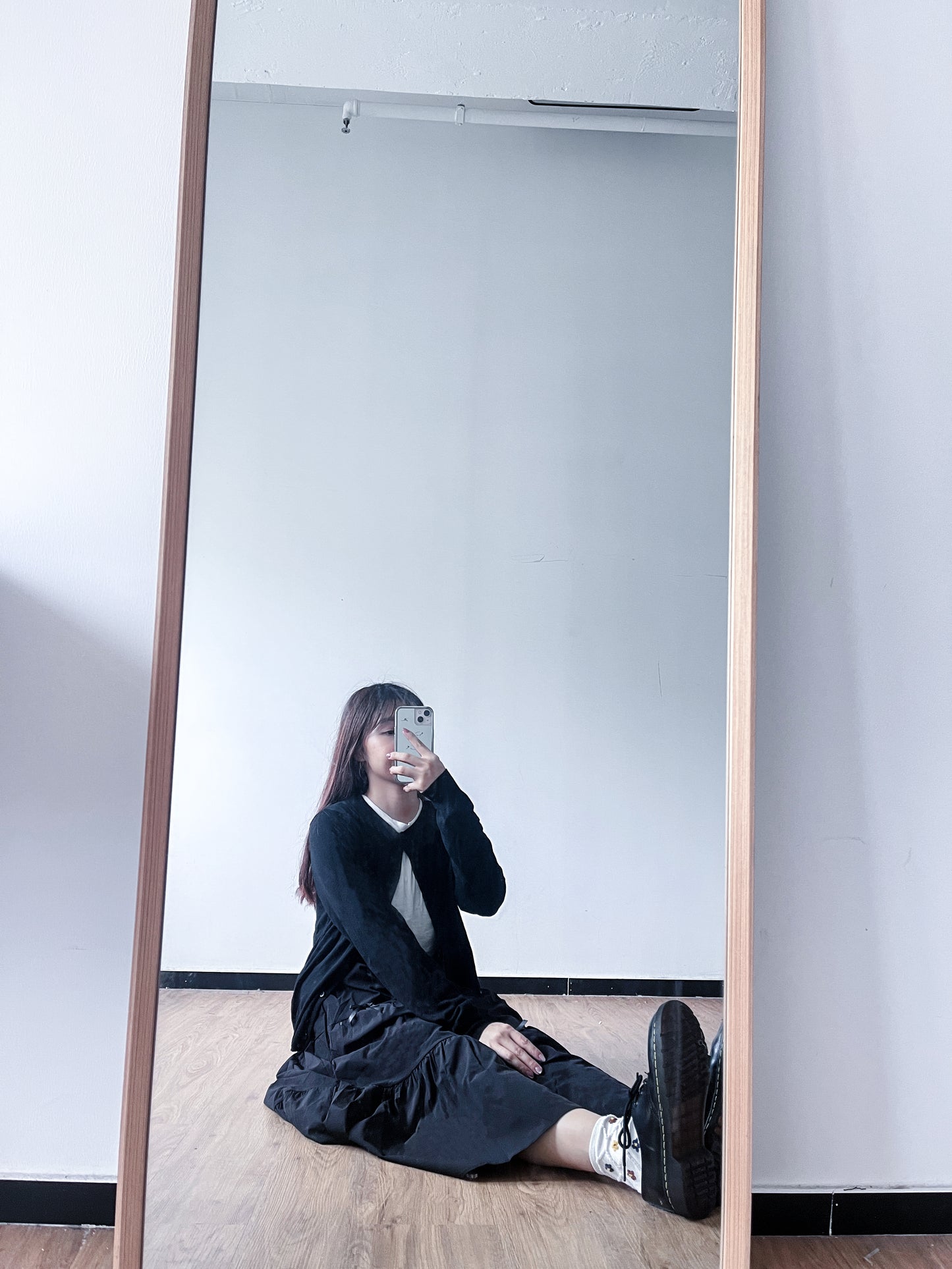 <現貨> 首批優惠🖤自家製 多色超親膚薄款長袖針織外套|黑