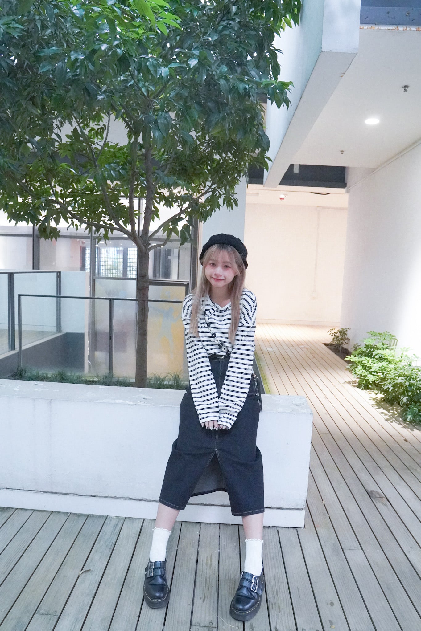 <現貨> 特別不撞款!不規則黑白間條長袖上衣