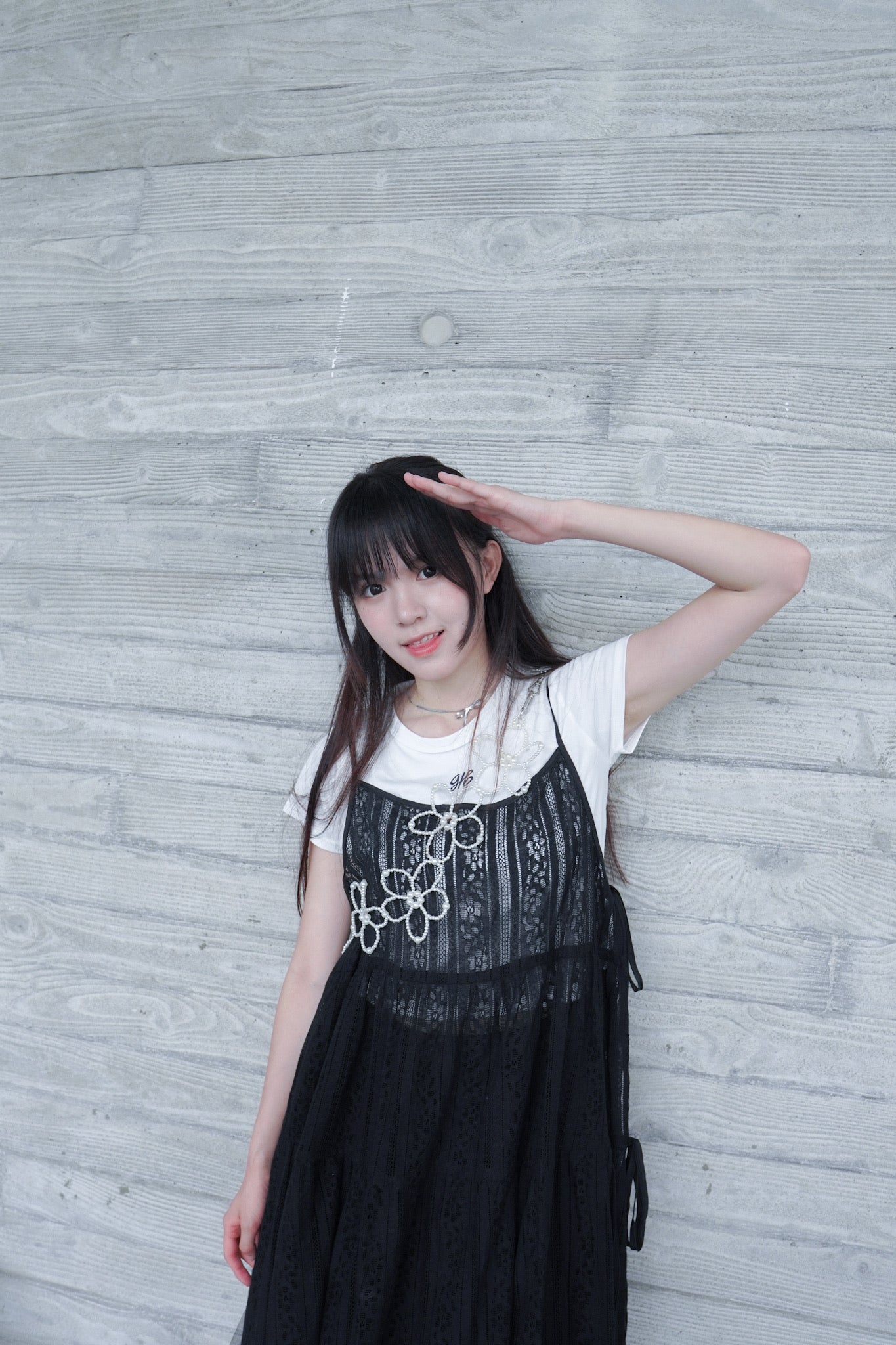 <預訂> Monogram刺繡短款Tshirt | 兩色入