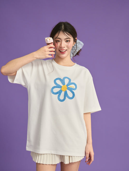 <預訂> 泰國小眾品牌🇹🇭 Oversized刺繡工藝立體毛毛花花圓領Tee上衣 | 三色入