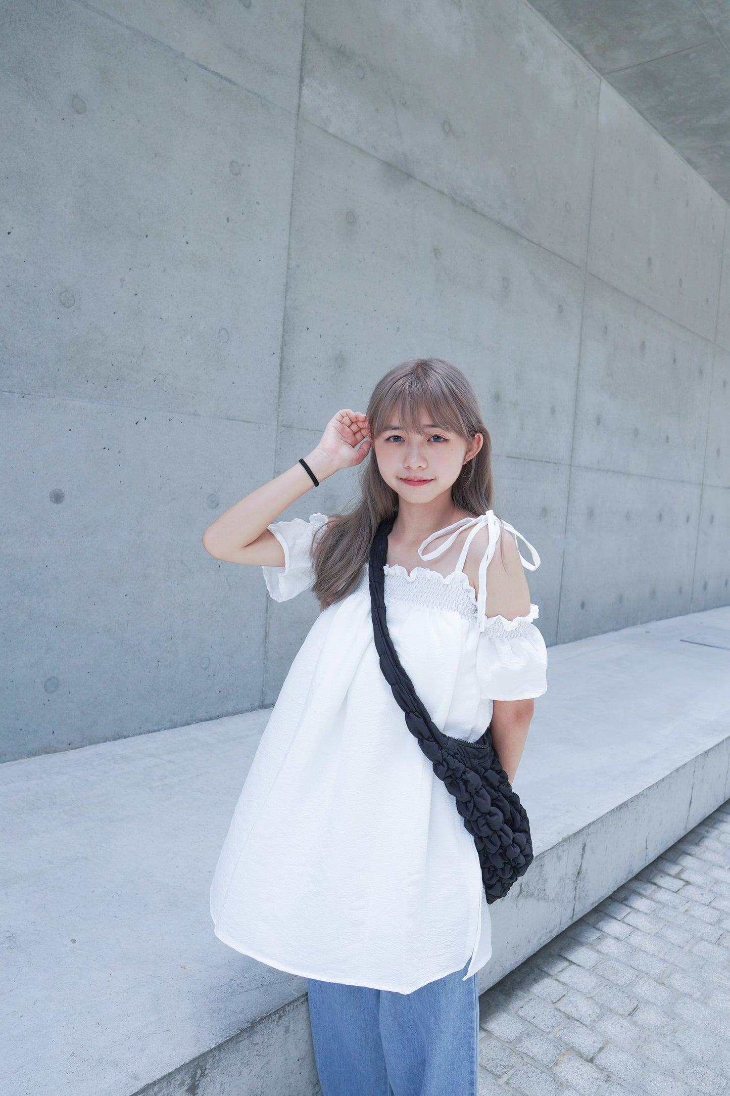 4周年giveaway🎁銷量最高10套套裝.ᐟ BLACK x CREAM x WHITE LOOK/