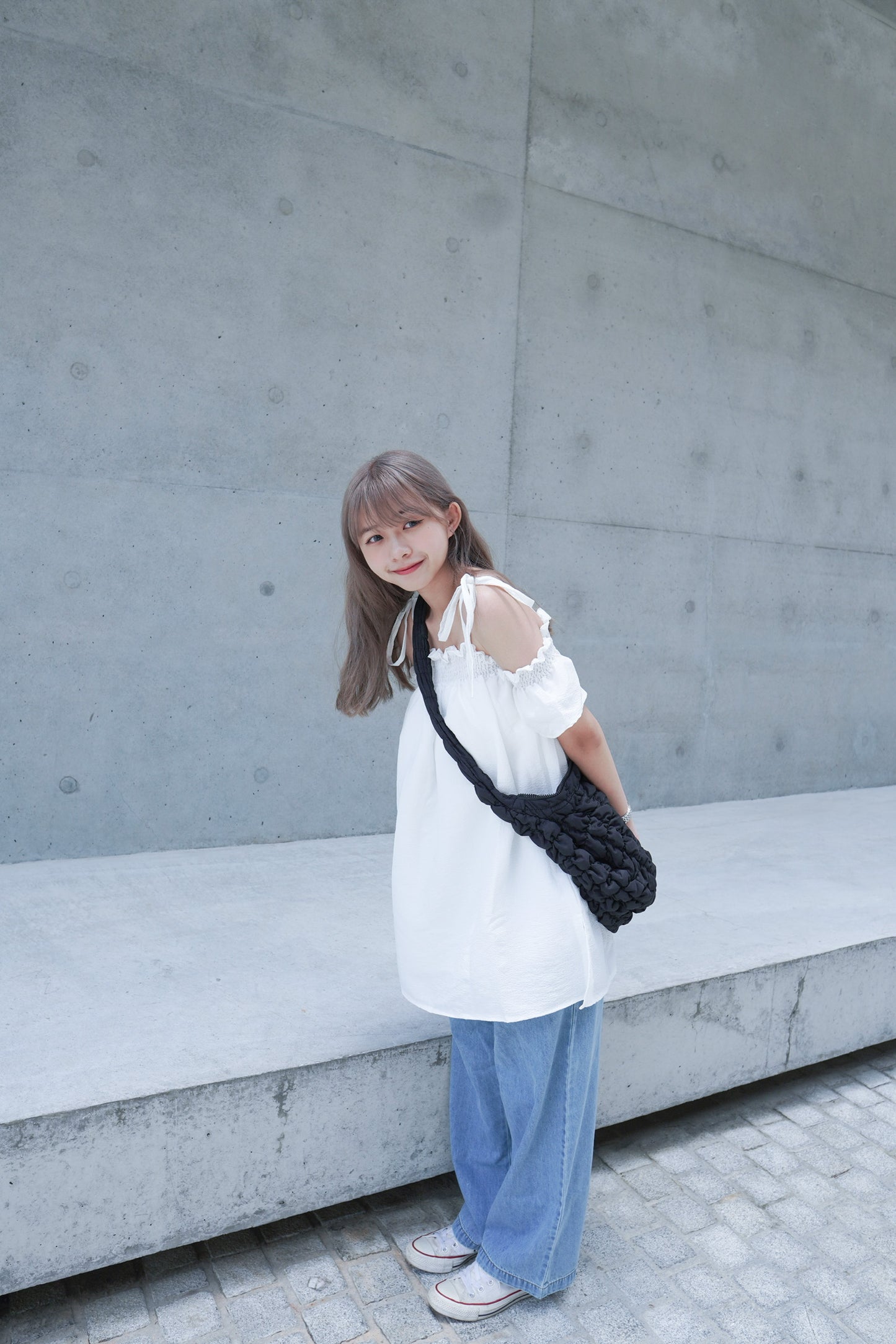 4周年giveaway🎁銷量最高10套套裝.ᐟ BLACK x CREAM x WHITE LOOK/