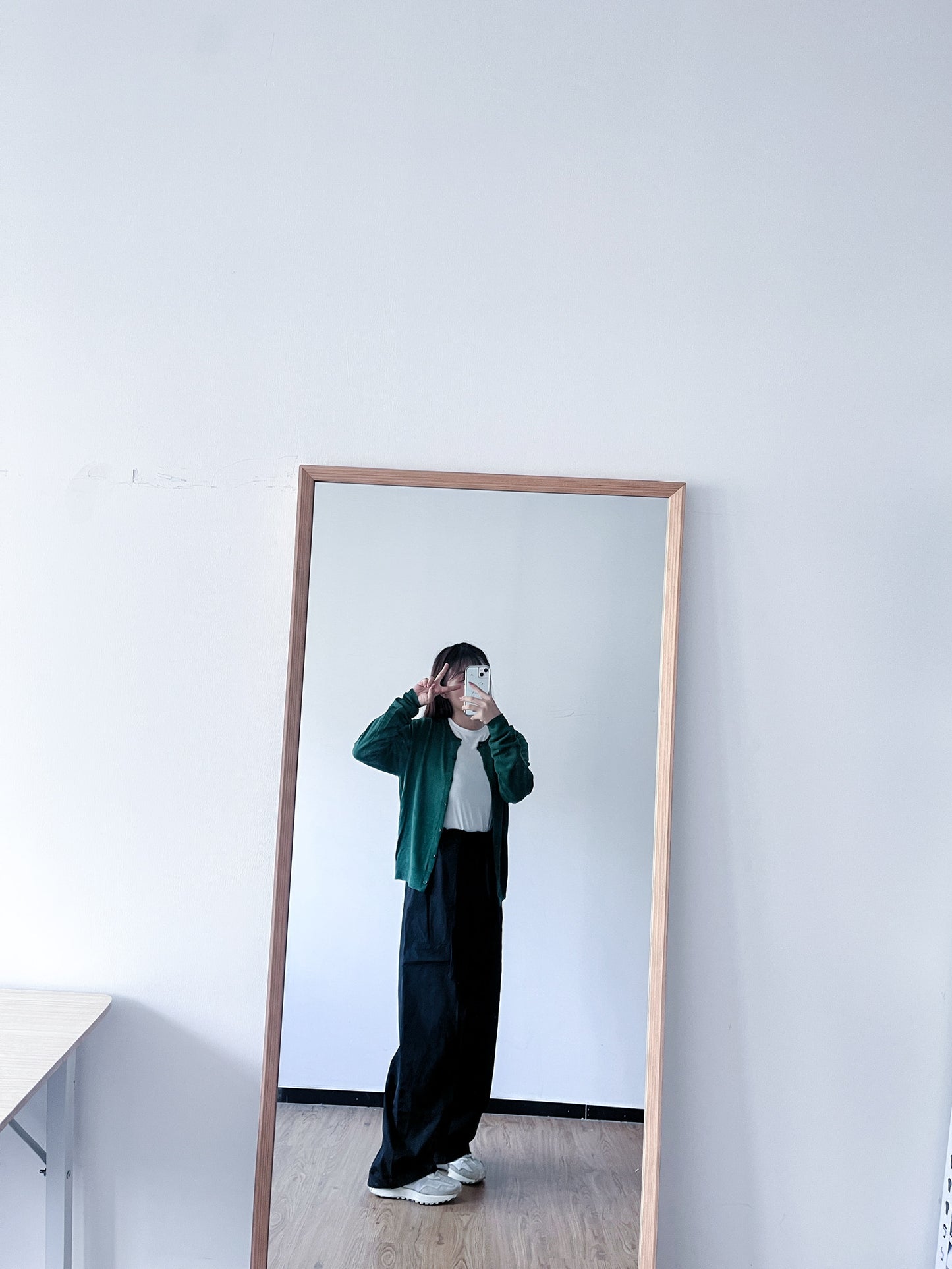 <預訂> 首批優惠💚 自家製 多色超親膚薄款長袖針織外套|墨綠