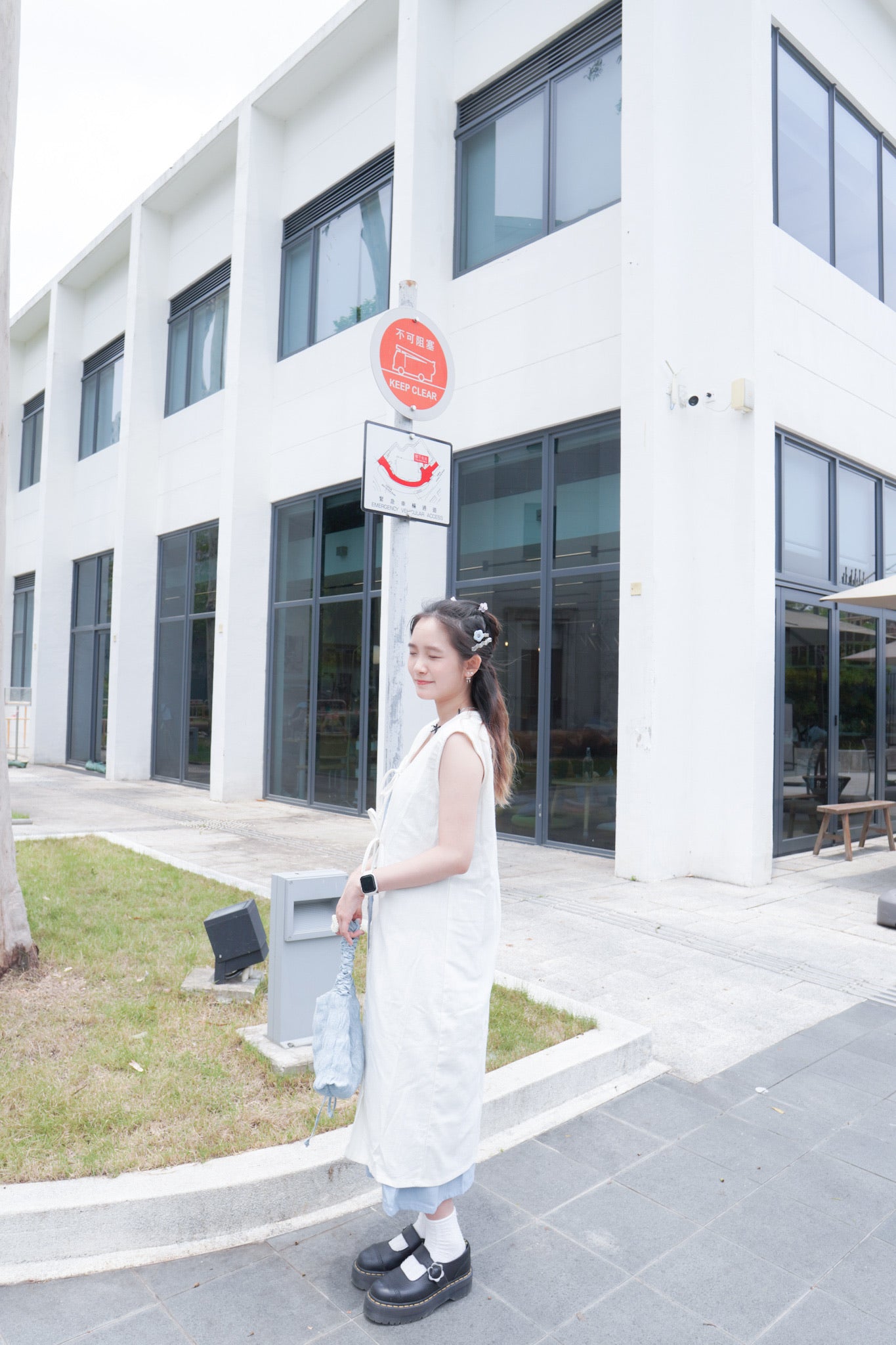 <預訂> 2024夏新款!棉麻背心綁帶開叉連身長裙外搭|兩色入