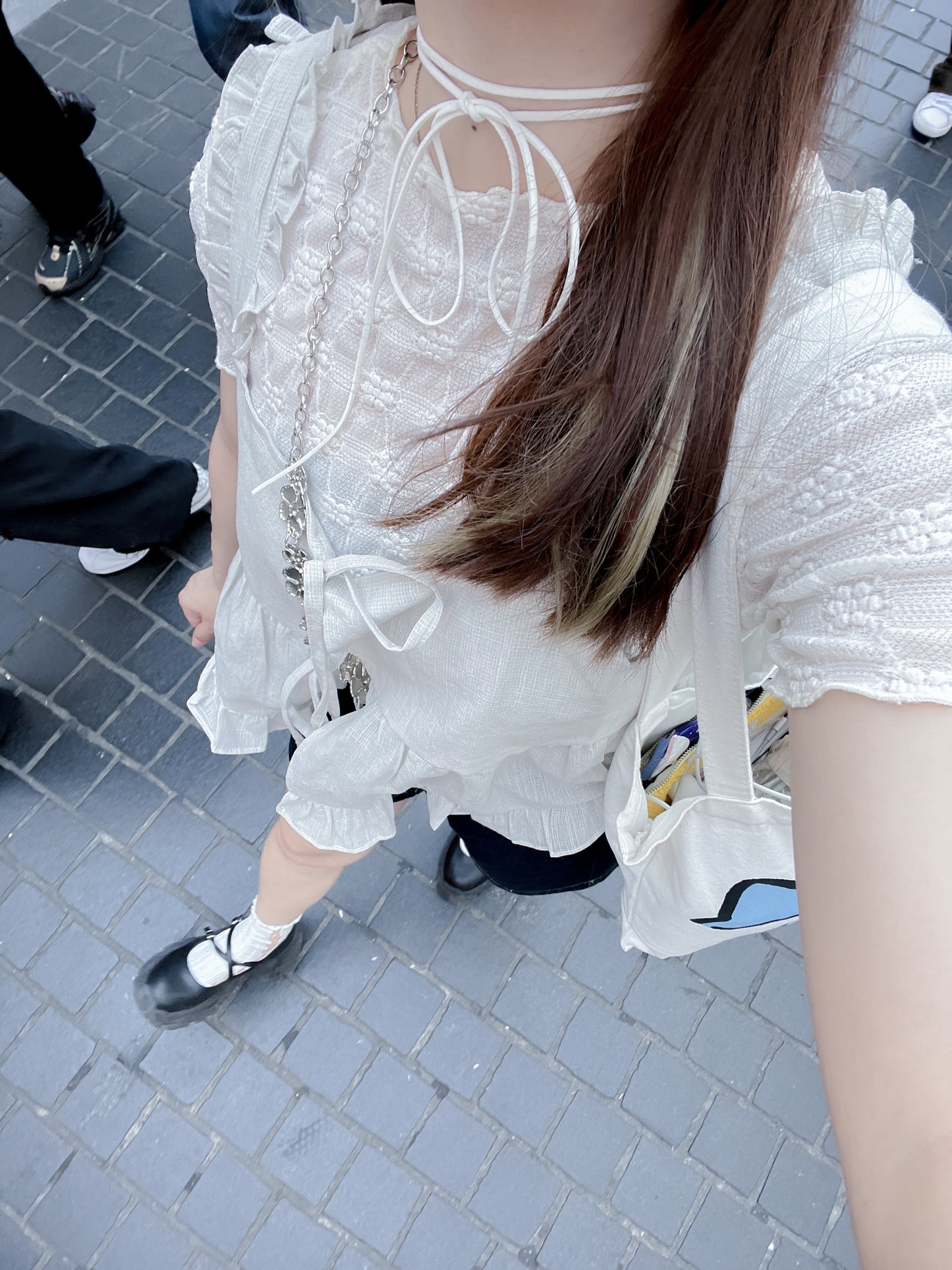 <預訂> ruffle木耳提花短袖透透上衣
