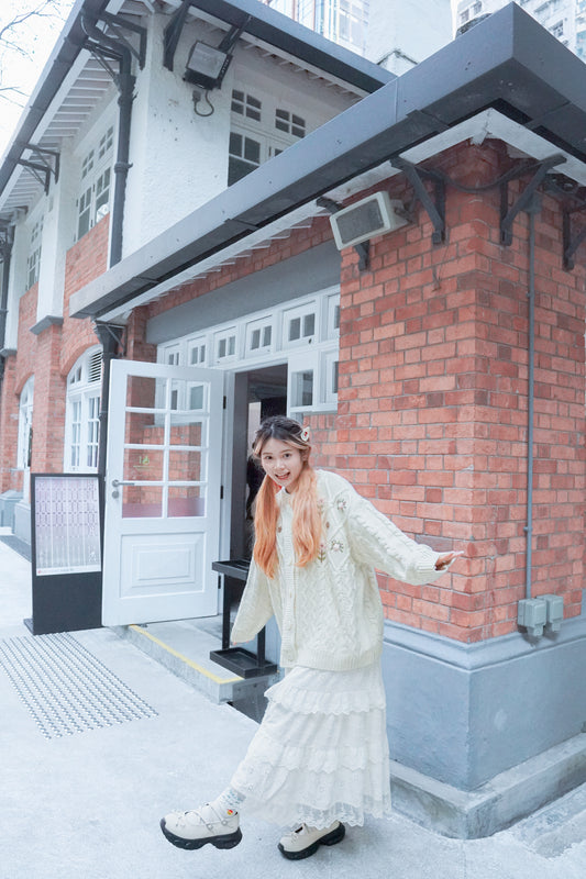 <預訂> 自家製 超保暖♡ 鏤空蕾絲四層半身長裙(含內襯)