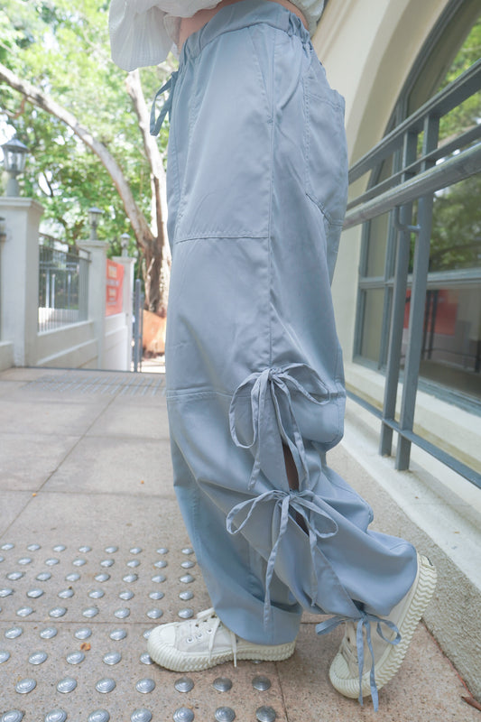 <預訂> 店主大推365Daily系列!小眾垂吊感側開衩蝴蝶結綁帶工裝褲|兩色入