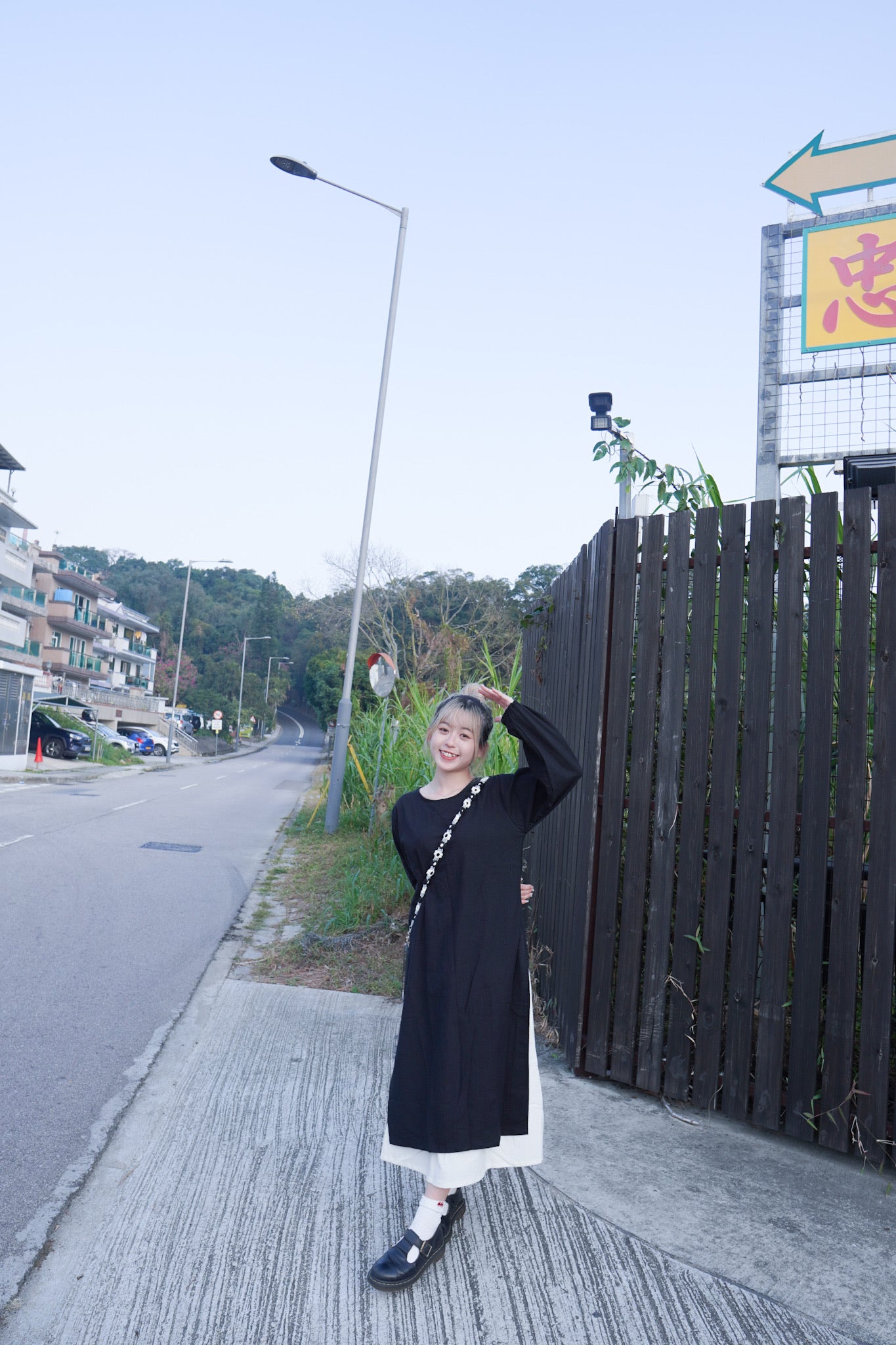 <預訂> 小眾之選!棉麻泡泡長袖開叉綁帶連身長裙外搭|兩色入