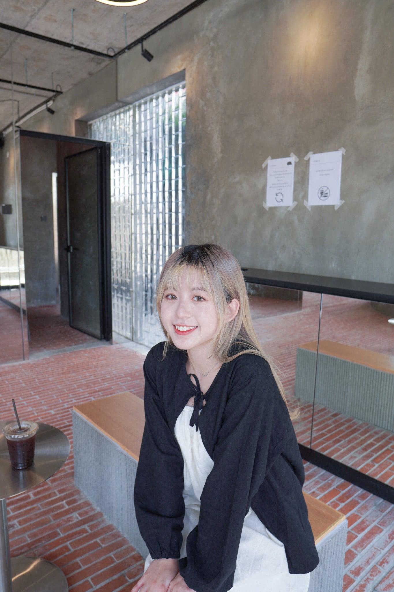 <預訂> 超顯腳長!棉麻吊帶抽繩泡泡連身傘型長裙|兩色入
