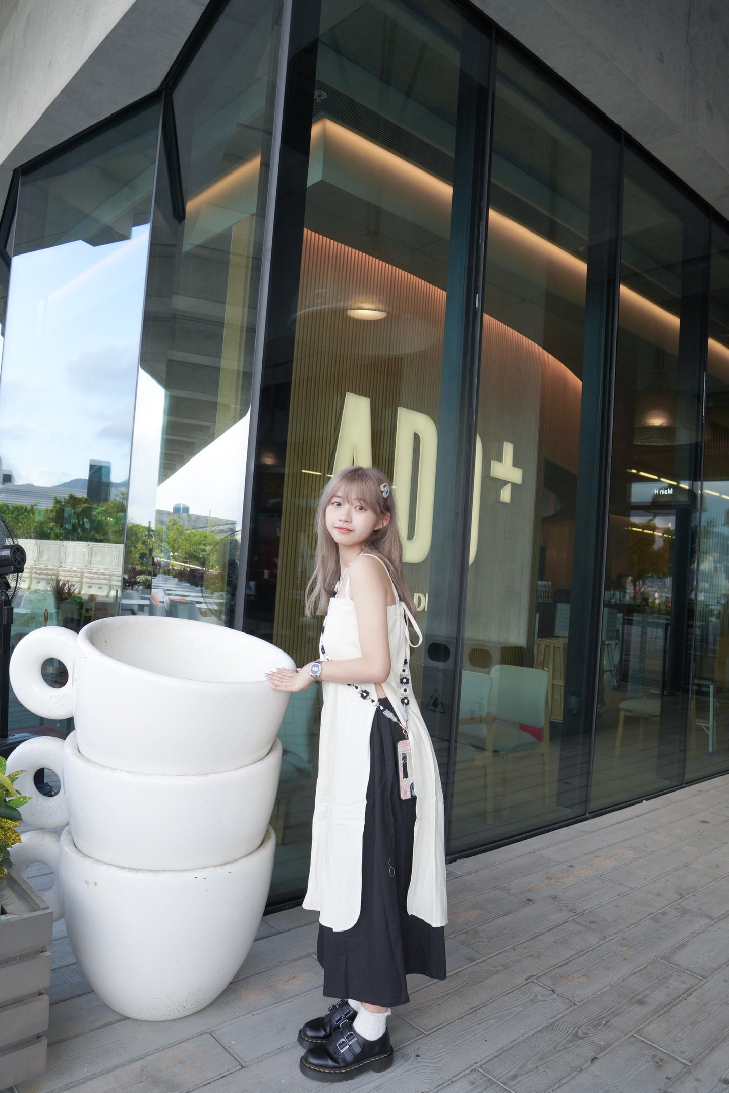 <預訂> CAFE打卡之選!棉麻吊帶後綁帶開叉連身長裙外搭|兩色入