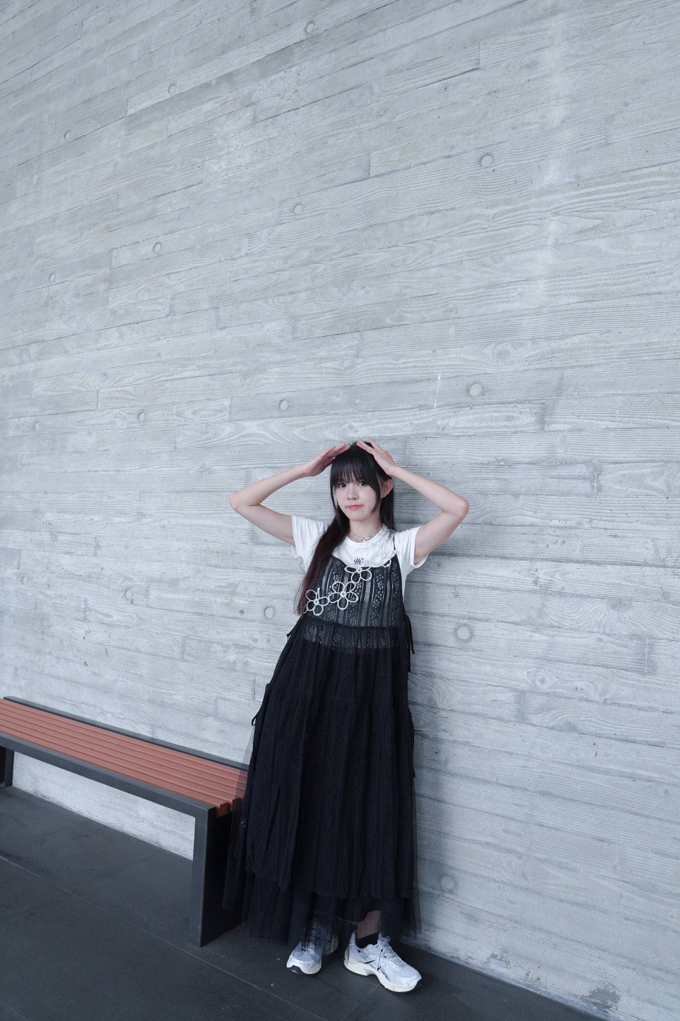<預訂> Monogram刺繡短款Tshirt | 兩色入