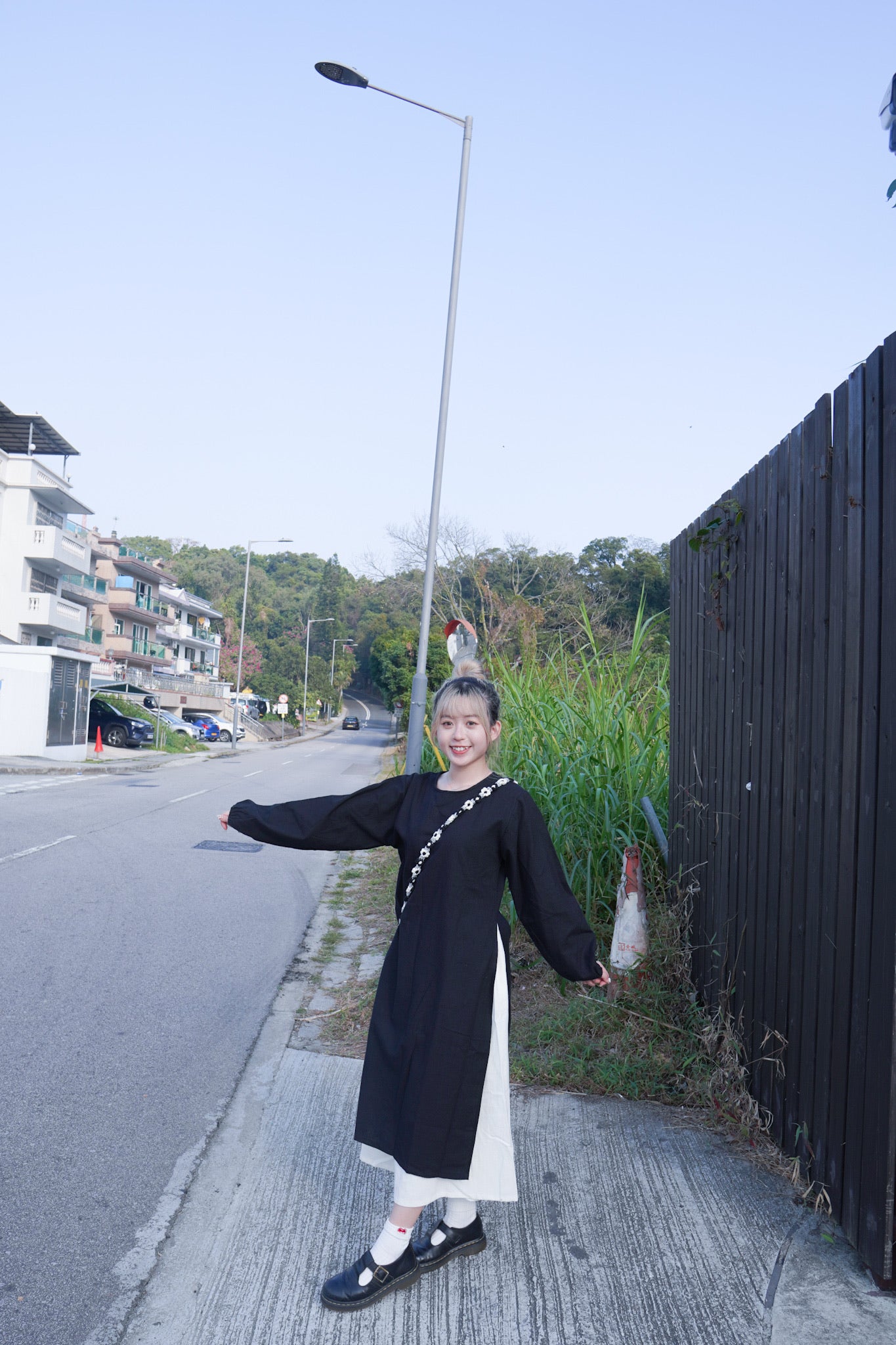 <預訂> 小眾之選!棉麻泡泡長袖開叉綁帶連身長裙外搭|兩色入