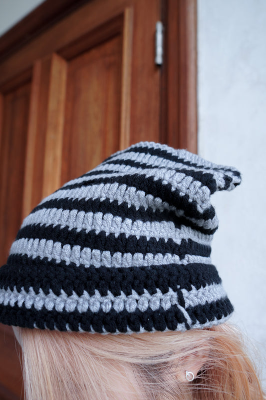 <預訂> Y2K 小惡魔貓耳條紋毛冷帽