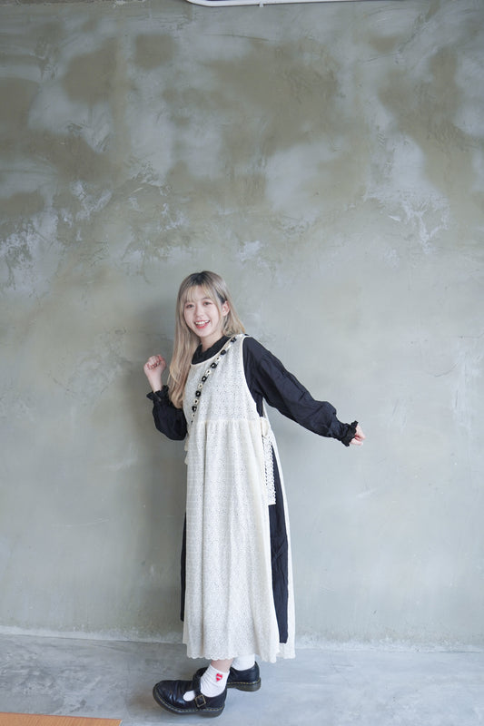 <預訂> 自家製 鏤空刺繡側綁帶吊帶外搭長裙|兩色入