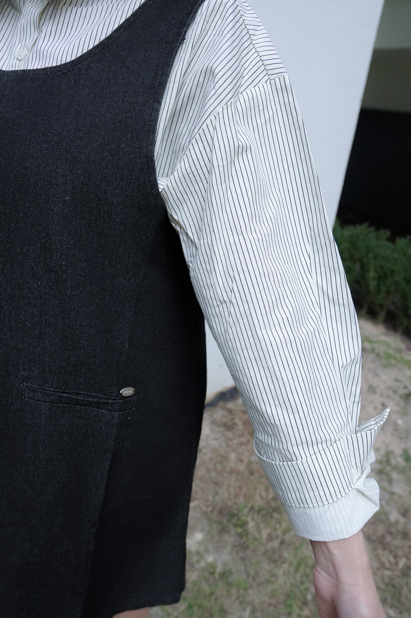 <現貨> 自家製 條紋開胸長袖薄款襯衫