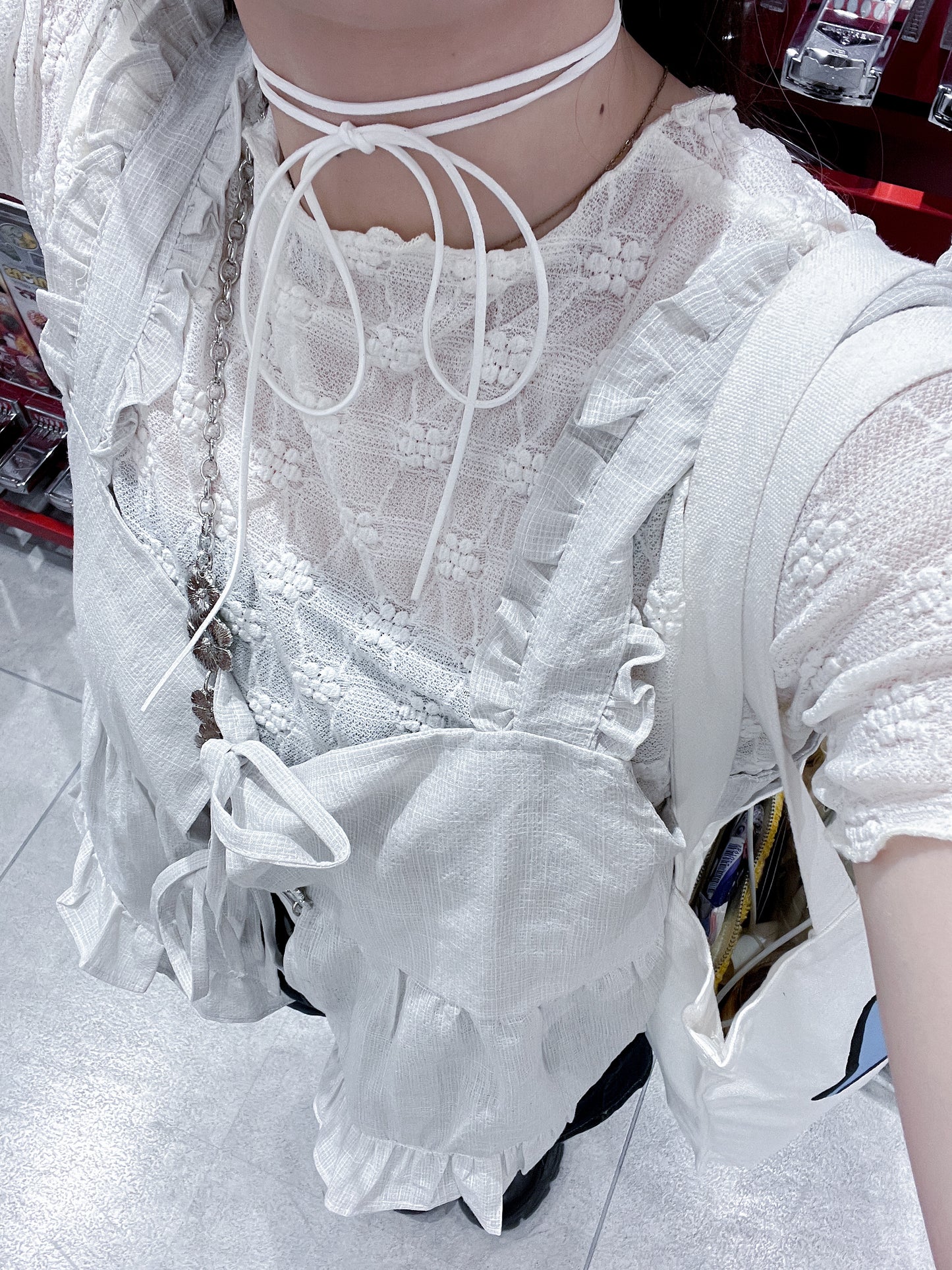 <預訂> ruffle木耳提花短袖透透上衣