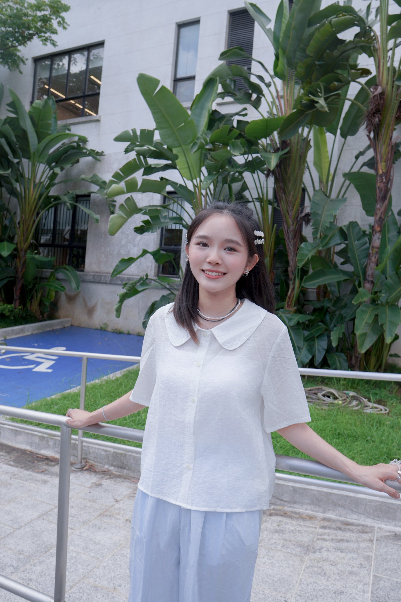 <現貨> 夏日專屬! 小奶白娃娃領短袖恤衫