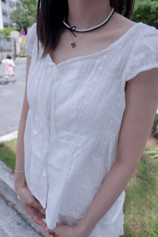 <預訂> 韓系復古泡泡袖刺繡短袖上衣