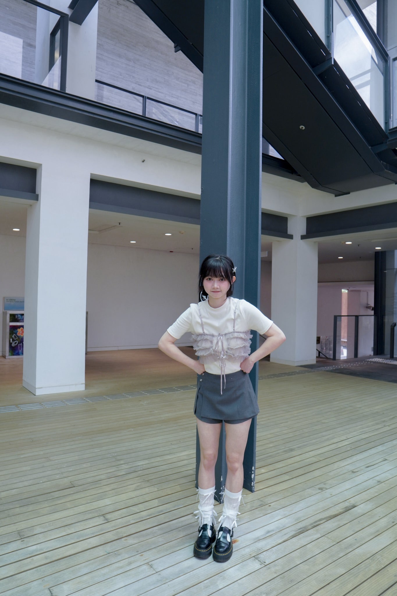 <預訂> 自家製 超顯腳長! 不規則短裙褲