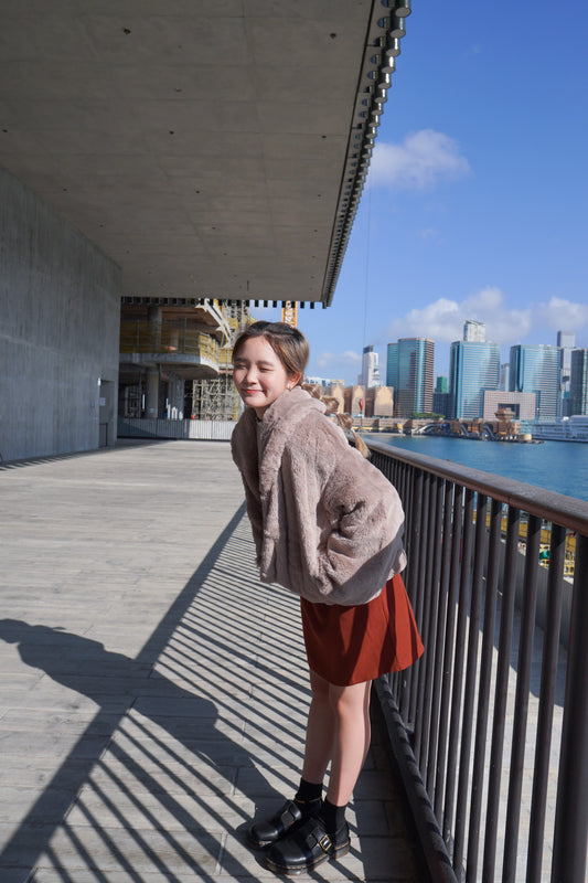 <預訂> JP 摸上手超舒服!皮草毛毛反領束袖厚外套|兩色入