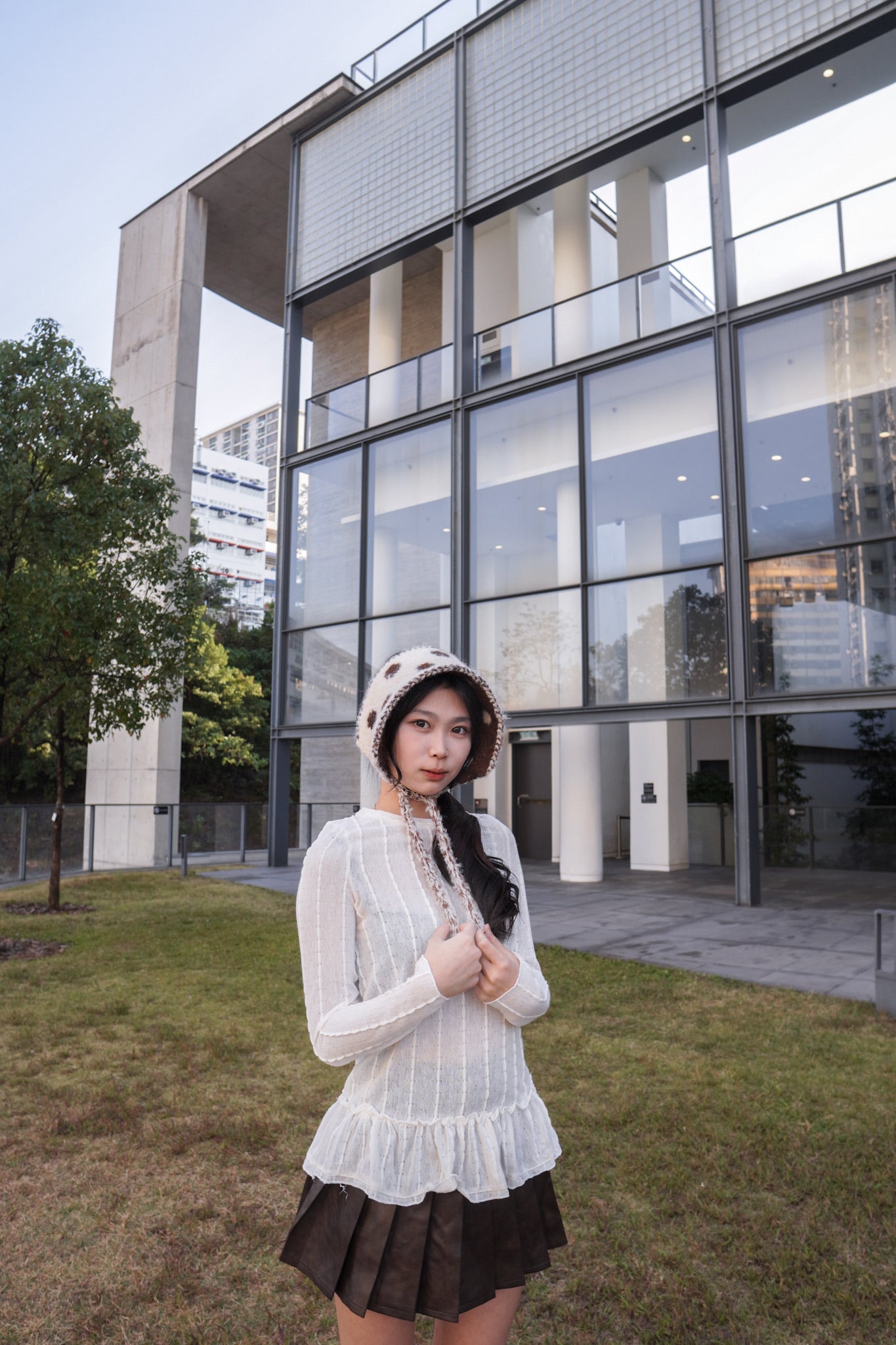 <現貨> 暗花傘型圓領條紋打底上衣