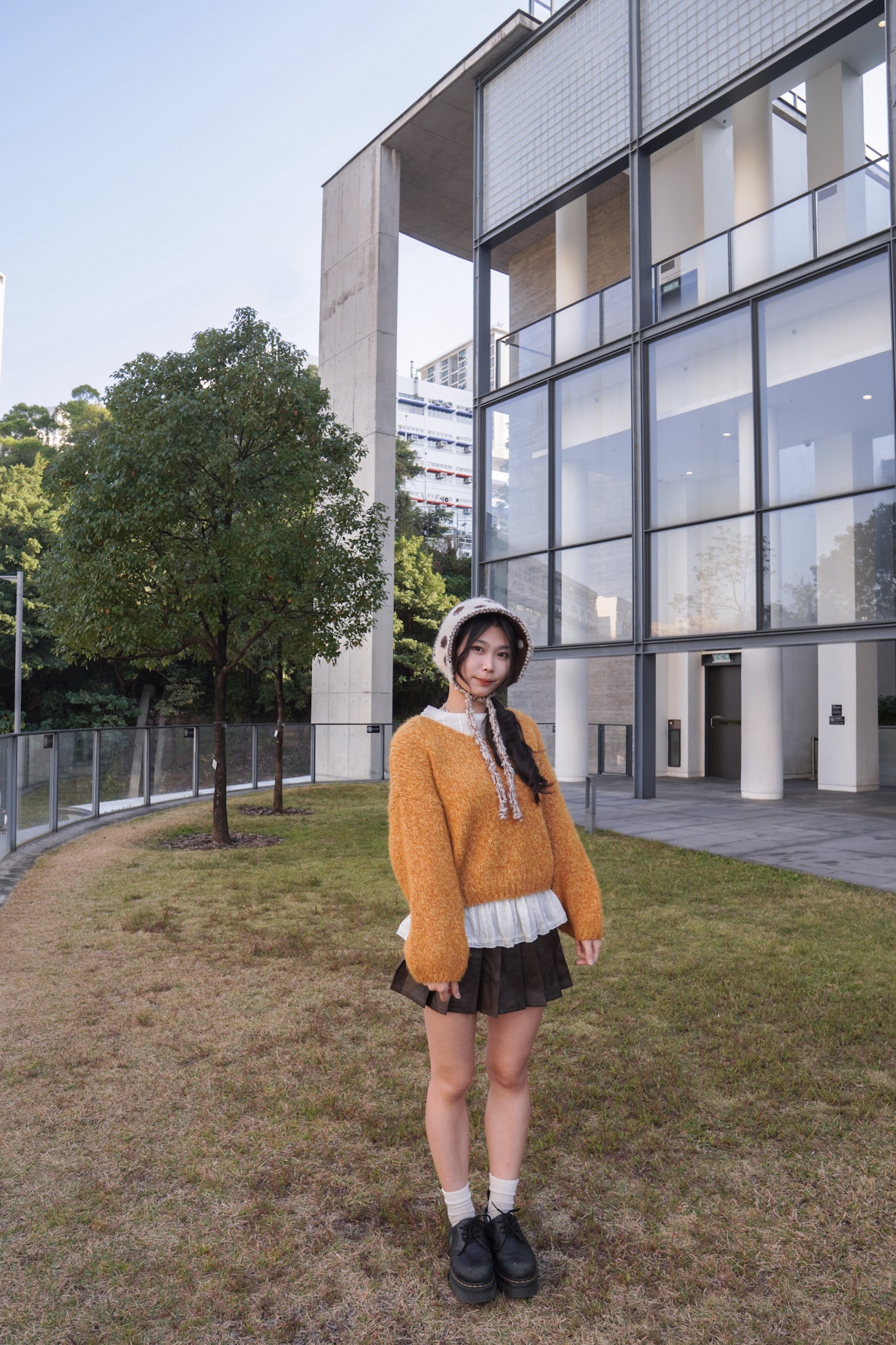 <現貨> 暗花傘型圓領條紋打底上衣