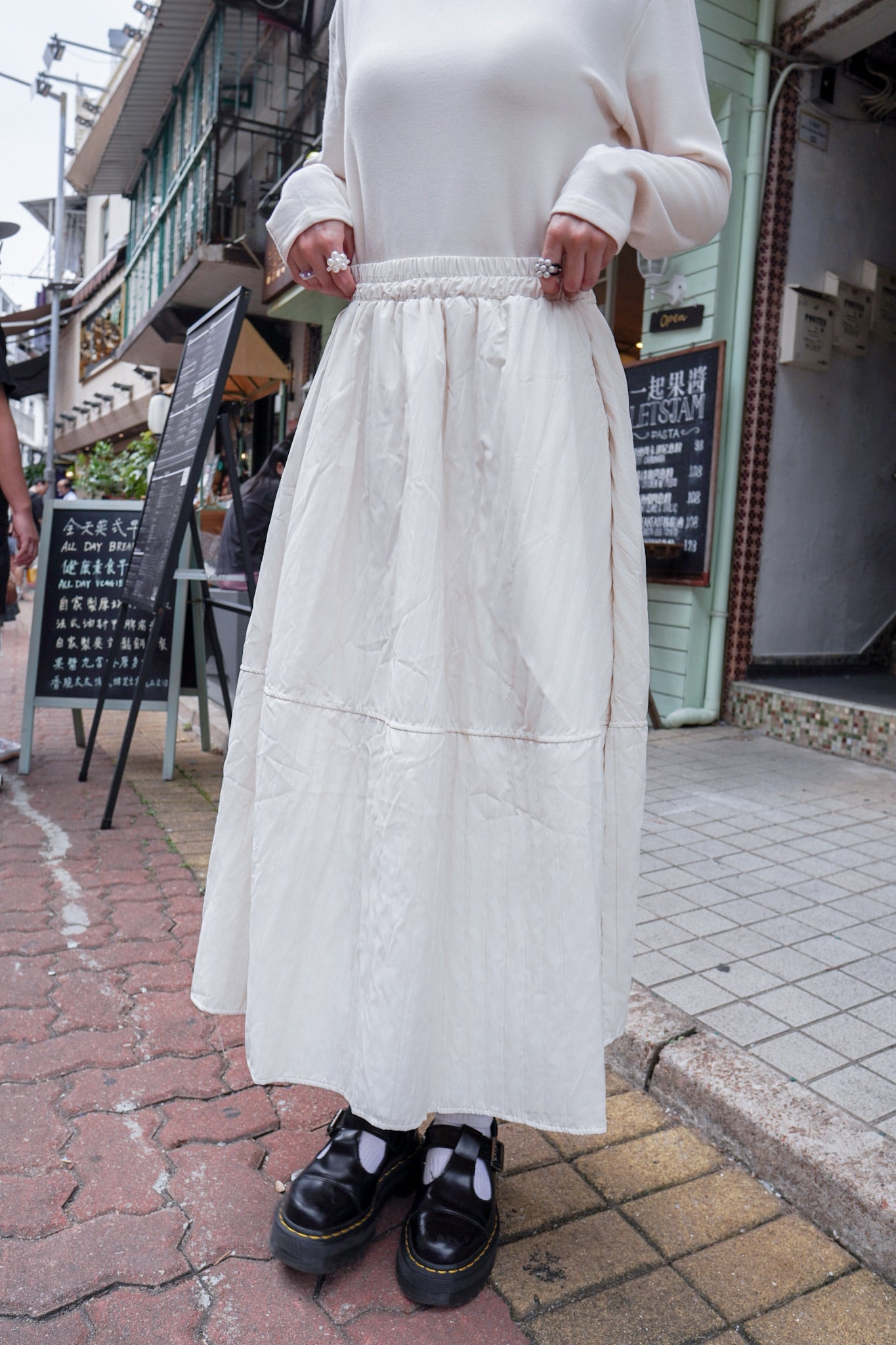 <現貨> 自家製 秋冬專屬! 肌理感口袋半身長裙｜兩色入