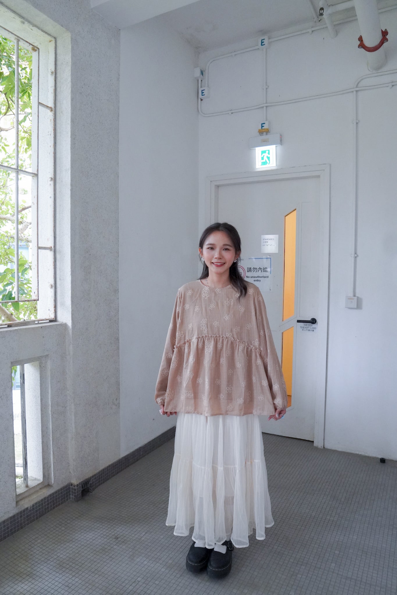 <現貨> 獨家款 泰國人手製作! 格紋小花卉泡泡袖上衣｜兩色入