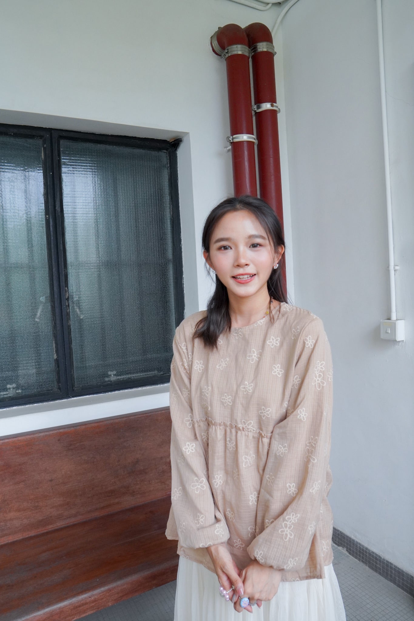 <現貨> 獨家款 泰國人手製作! 格紋小花卉泡泡袖上衣｜兩色入