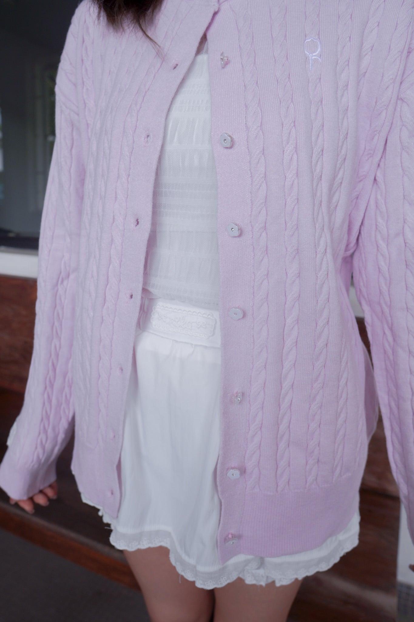 <現貨> 超可愛糖果色～棉花中長款花朵扣麻花開胸外套｜薰衣草紫