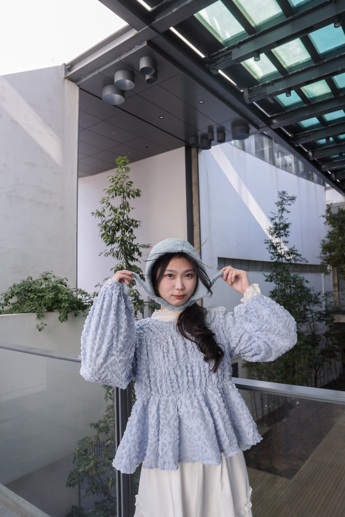 <現貨> 小眾提花ruffle邊高領打底上衣｜兩色入