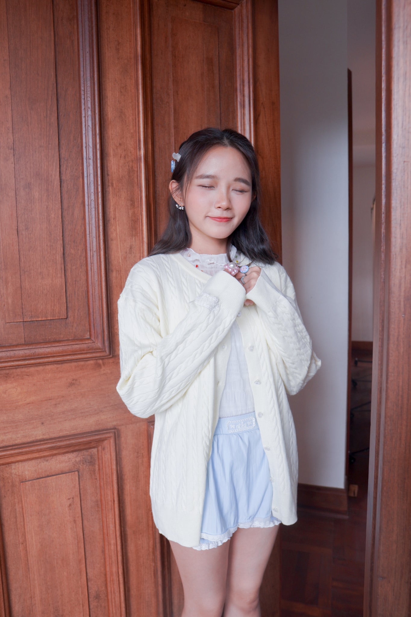 <現貨> 獨家款～ LOGO蕾絲邊短裙褲 ｜兩色入