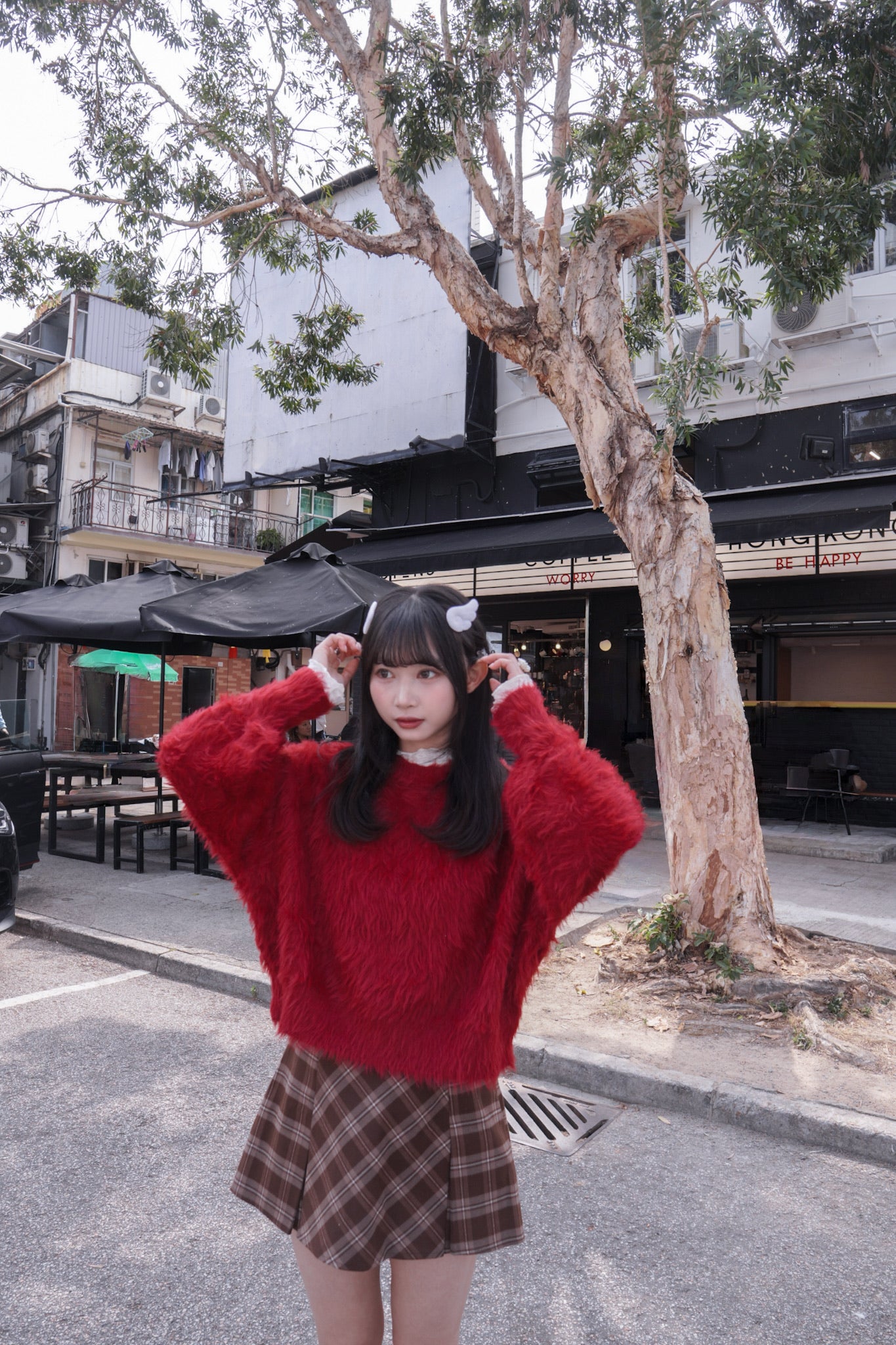 <預訂> 自家製 褶皺透明Ruffle邊立體花花高領內搭打底上衣｜兩色入