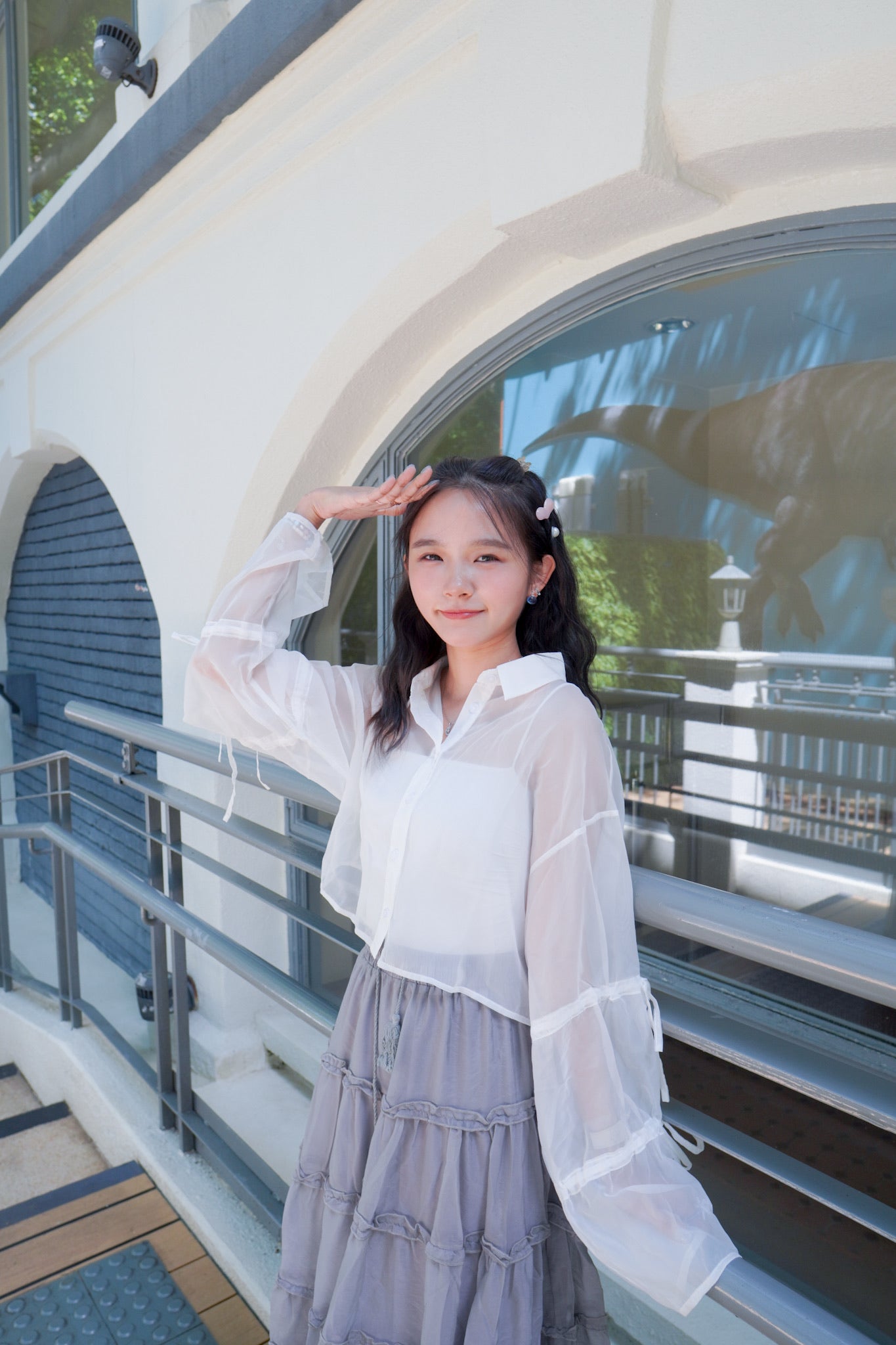 <預訂> 蝴蝶結綁帶短版開胸透透長袖裇衫