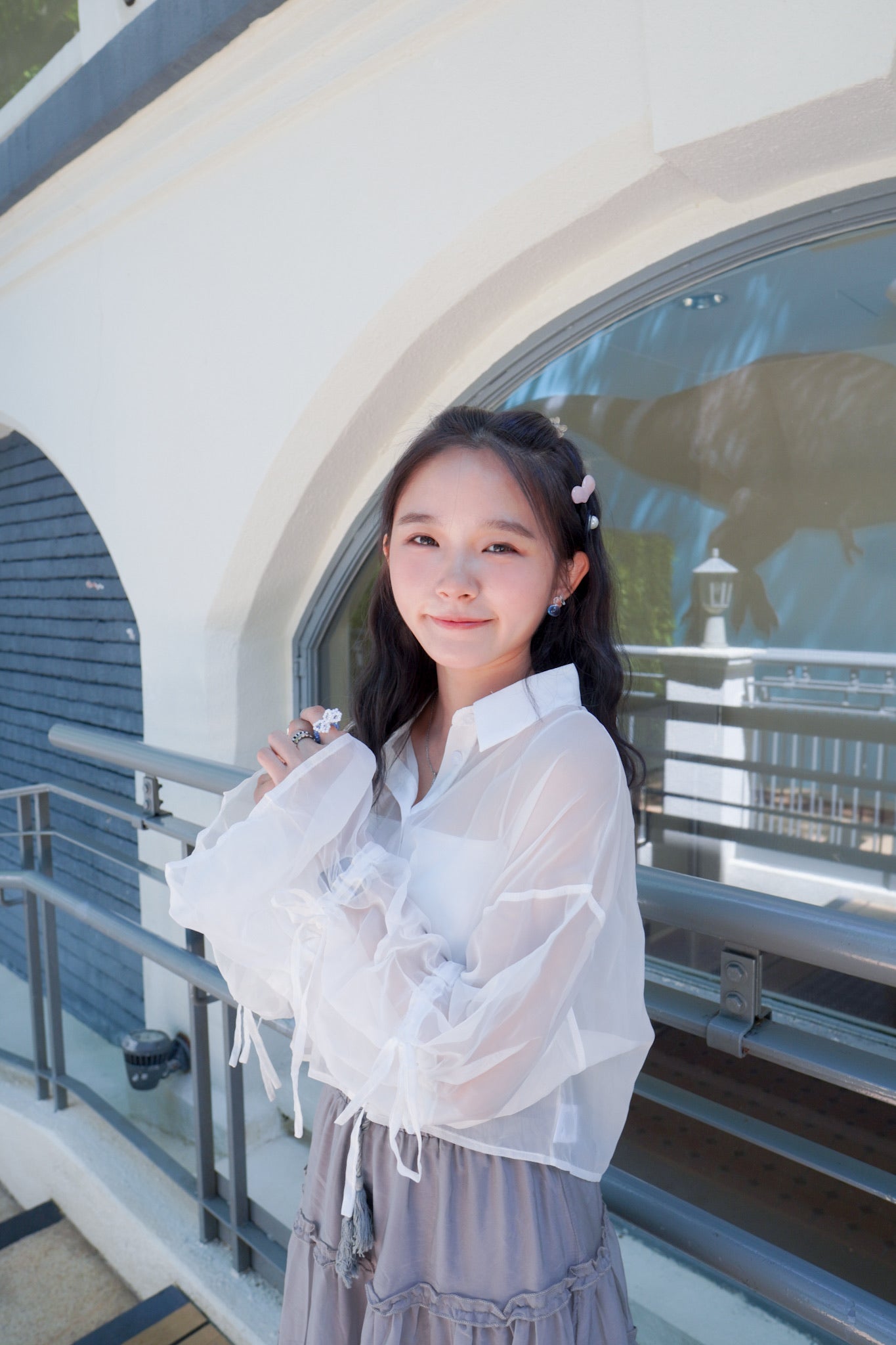 <預訂> 蝴蝶結綁帶短版開胸透透長袖裇衫