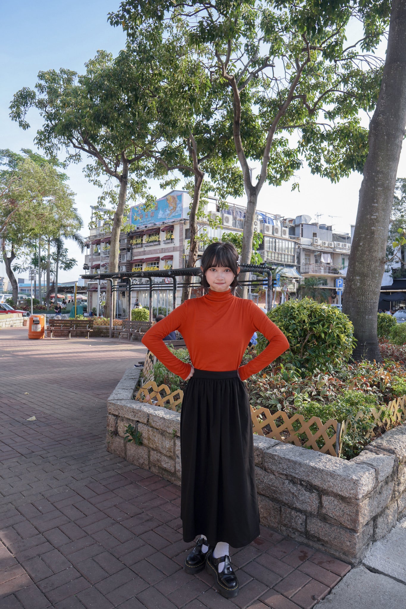 <現貨> 自家製 垂吊感A字小黑長裙