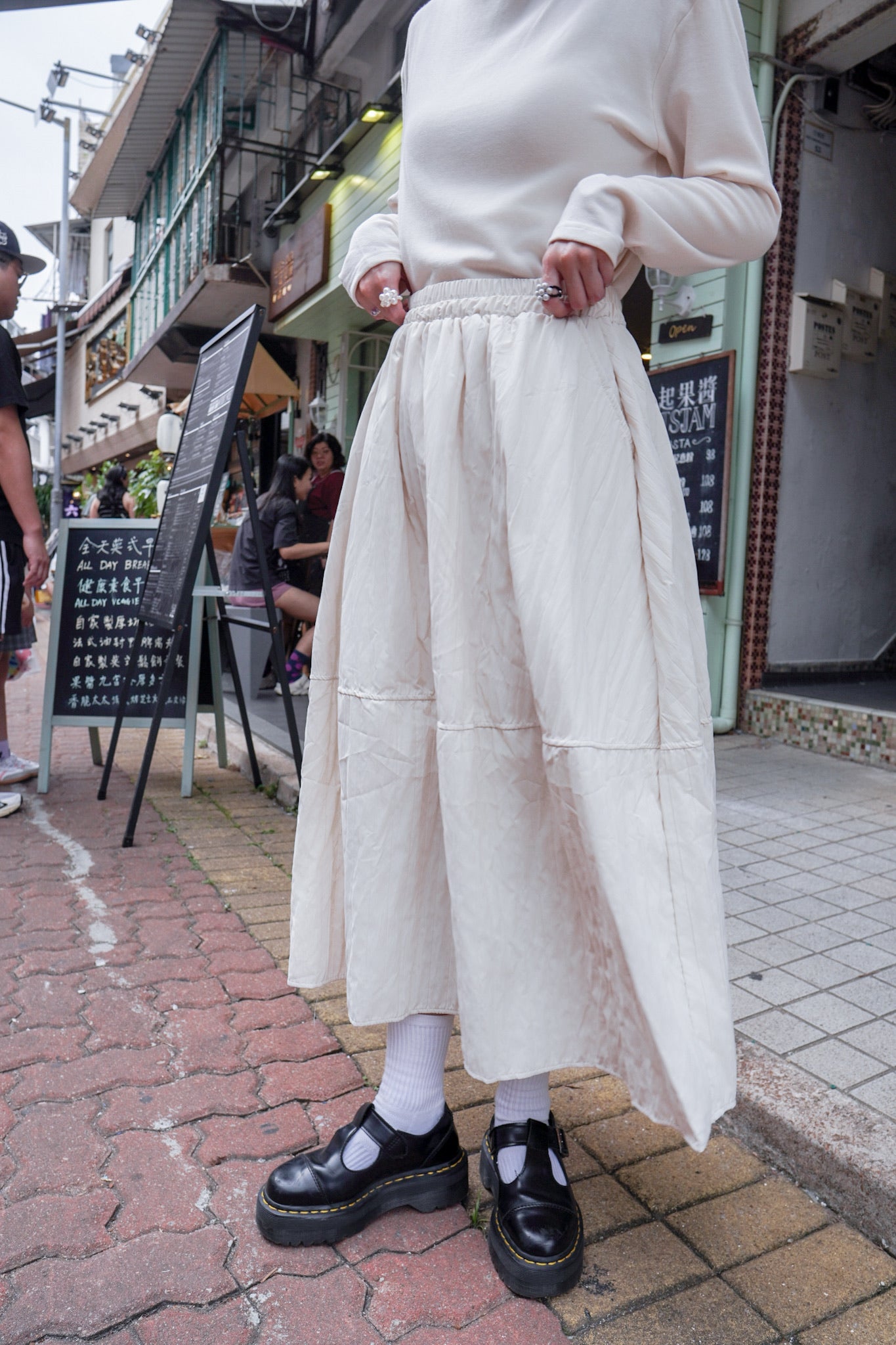 <現貨> 自家製 秋冬專屬! 肌理感口袋半身長裙｜兩色入