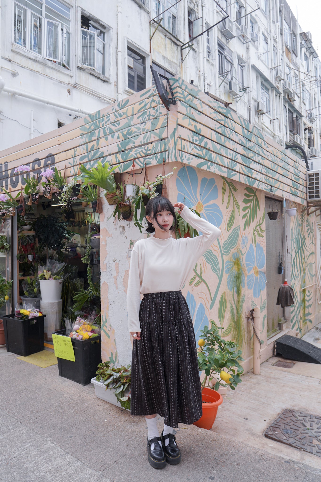 <現貨> 自家製 超厚實! ruffle邊半高領純色內搭上衣｜三色入