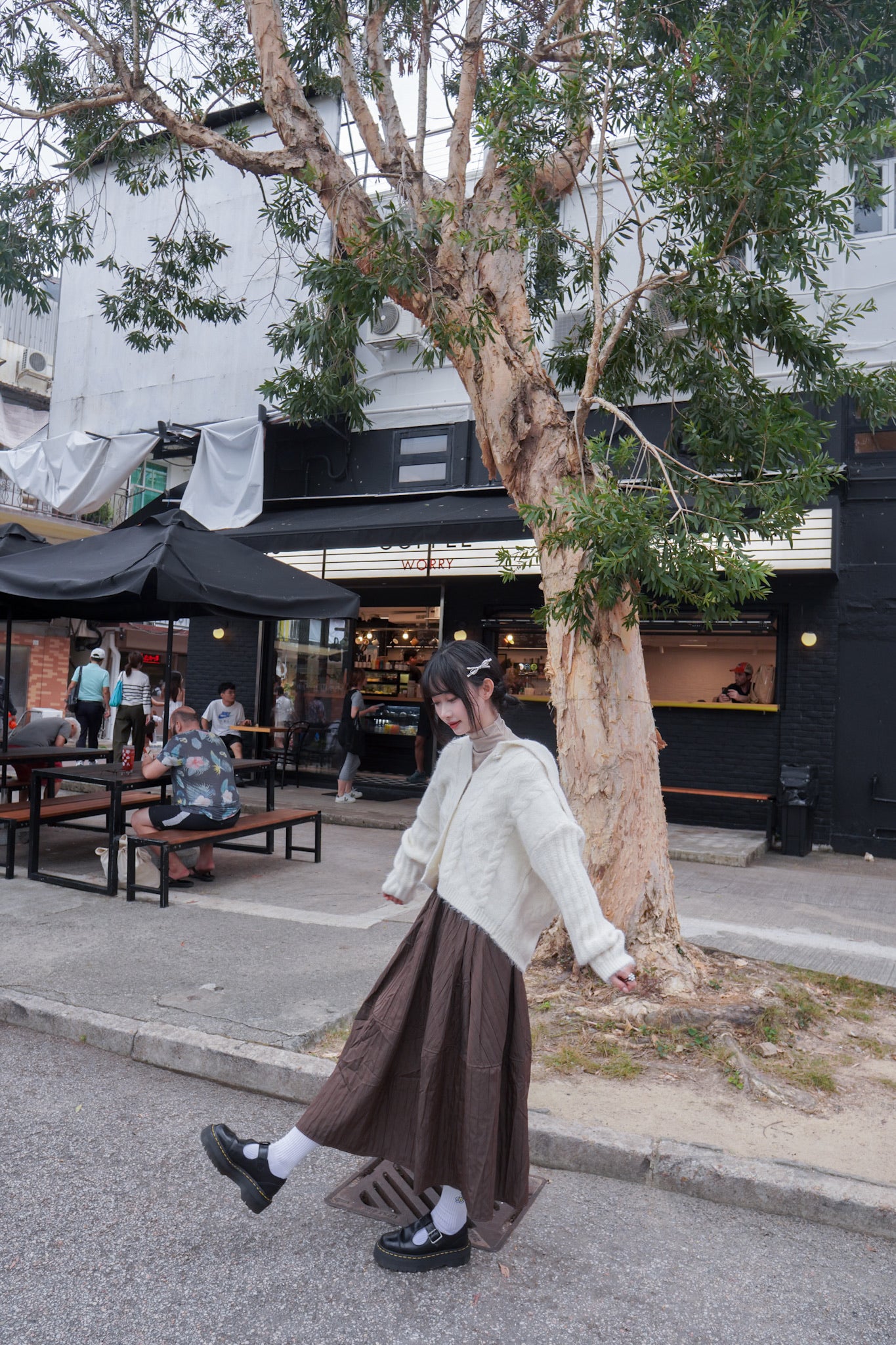 <現貨> 自家製 秋冬專屬! 肌理感口袋半身長裙｜兩色入