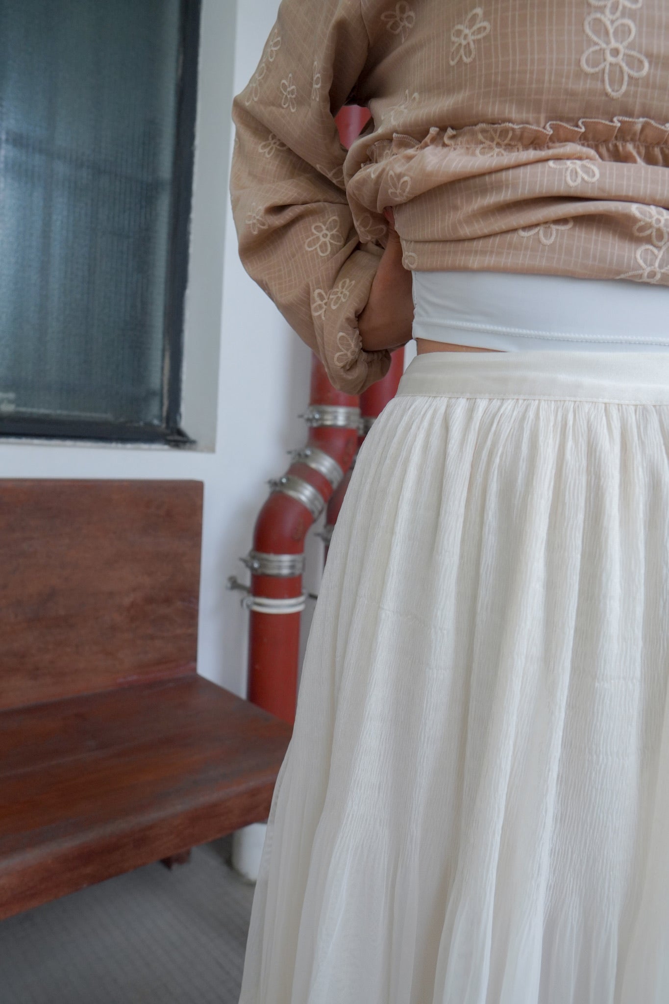 <現貨> 自家製 飄逸感大讚！復古兩層紗質皺褶秋冬A字長裙