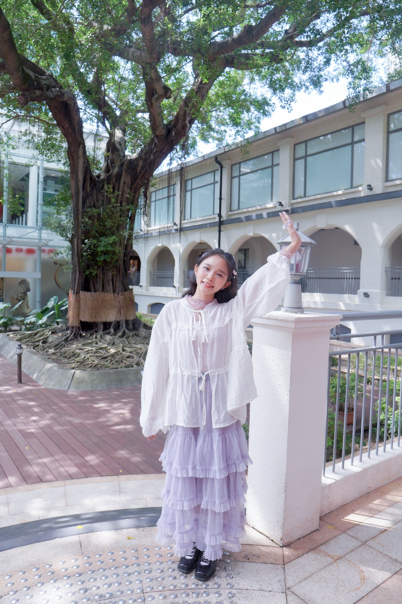 <預訂> 荷葉邊泡泡袖綁帶透紗薄外套