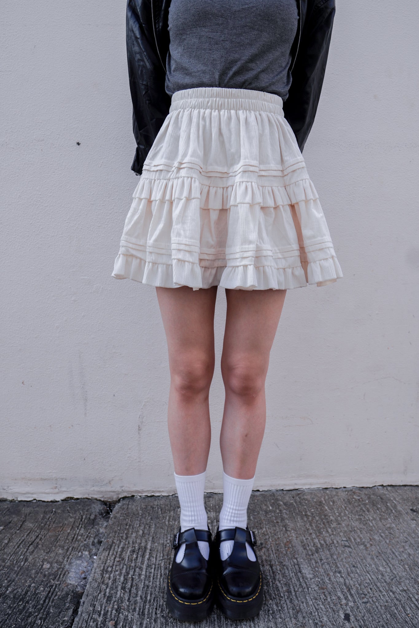 <現貨> 秋冬專屬♡ 絲絨蛋糕短裙 | 兩色入