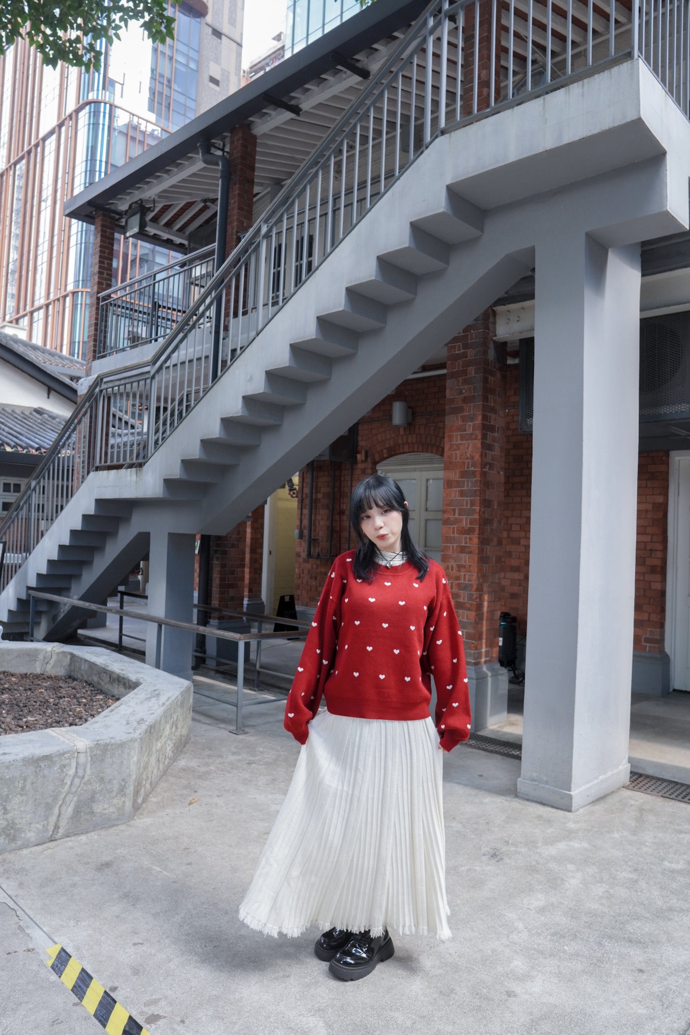 <預訂> 自家製 褶皺透明Ruffle邊立體花花高領內搭打底上衣｜兩色入