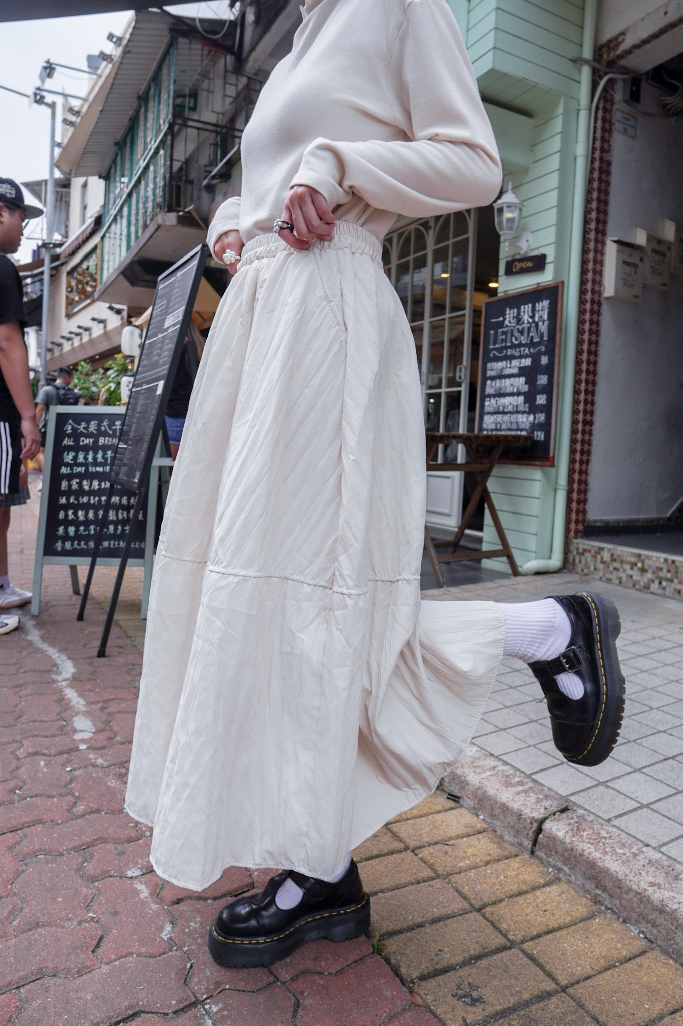 <現貨> 自家製 秋冬專屬! 肌理感口袋半身長裙｜兩色入