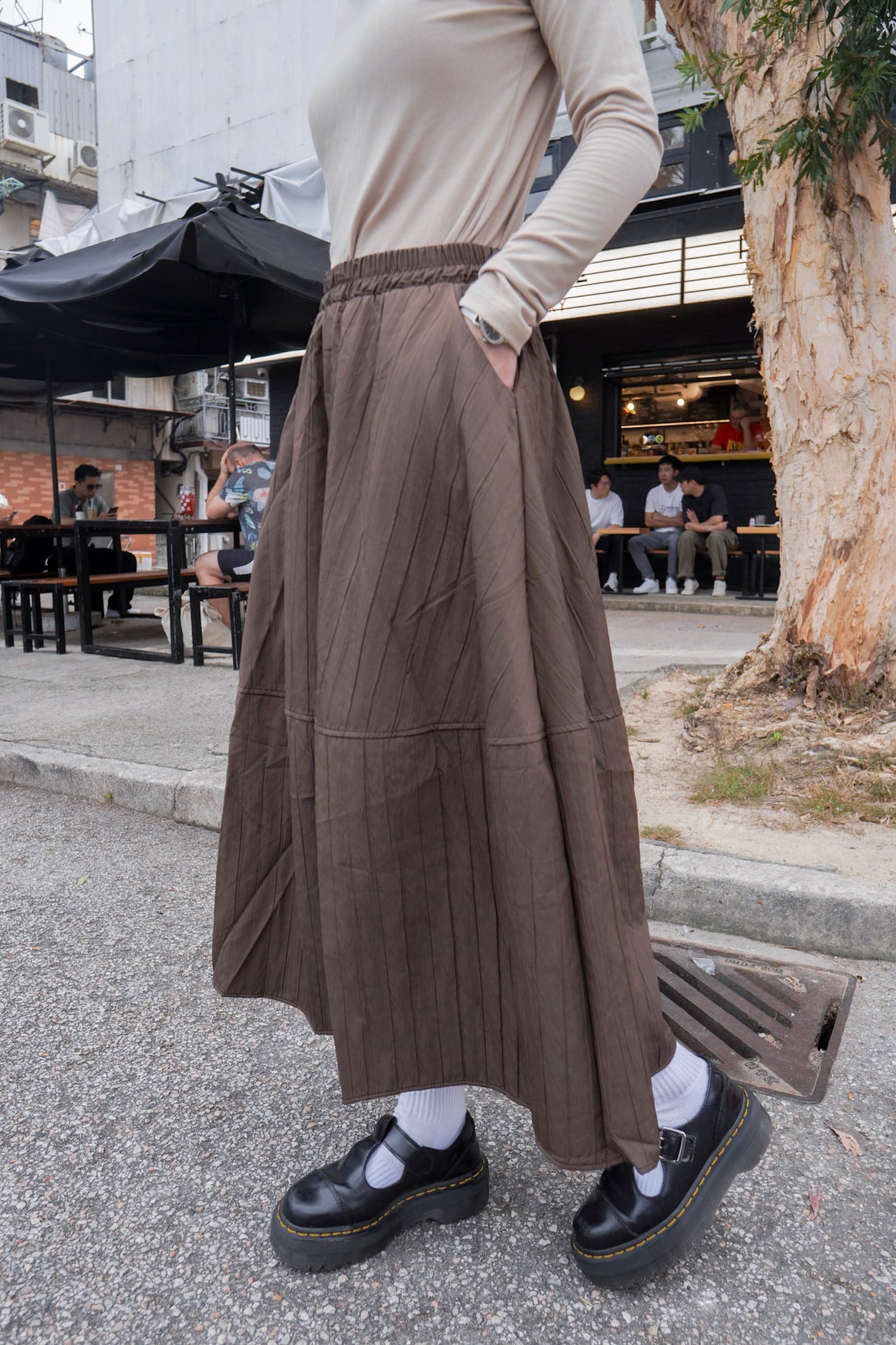 <現貨> 自家製 秋冬專屬! 肌理感口袋半身長裙｜兩色入