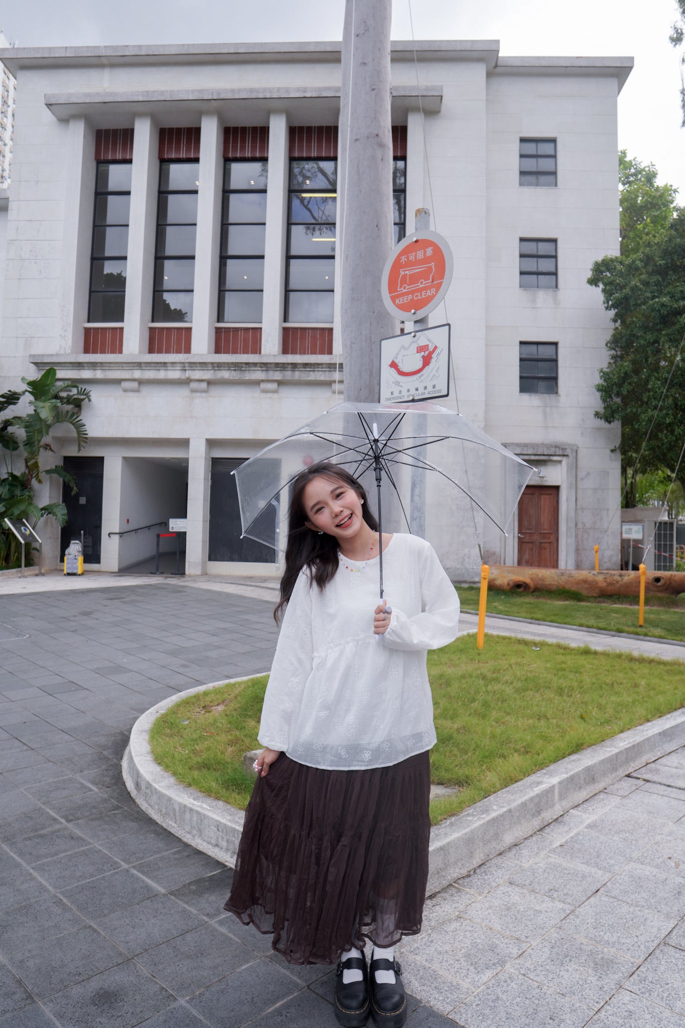 <現貨> 獨家款 泰國人手製作! 格紋小花卉泡泡袖上衣｜兩色入