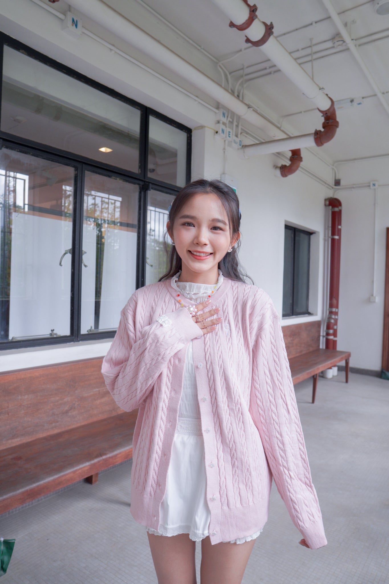 <現貨> 自家製 衣櫃必備！褶皺透明Ruffle邊高領內搭打底上衣