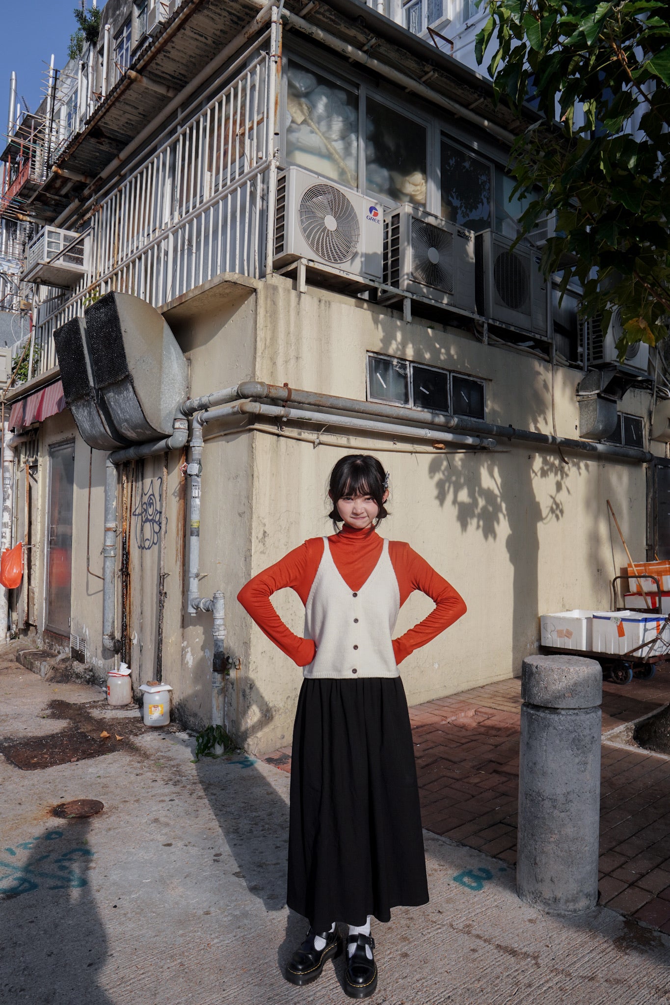 <現貨> 自家製 垂吊感A字小黑長裙