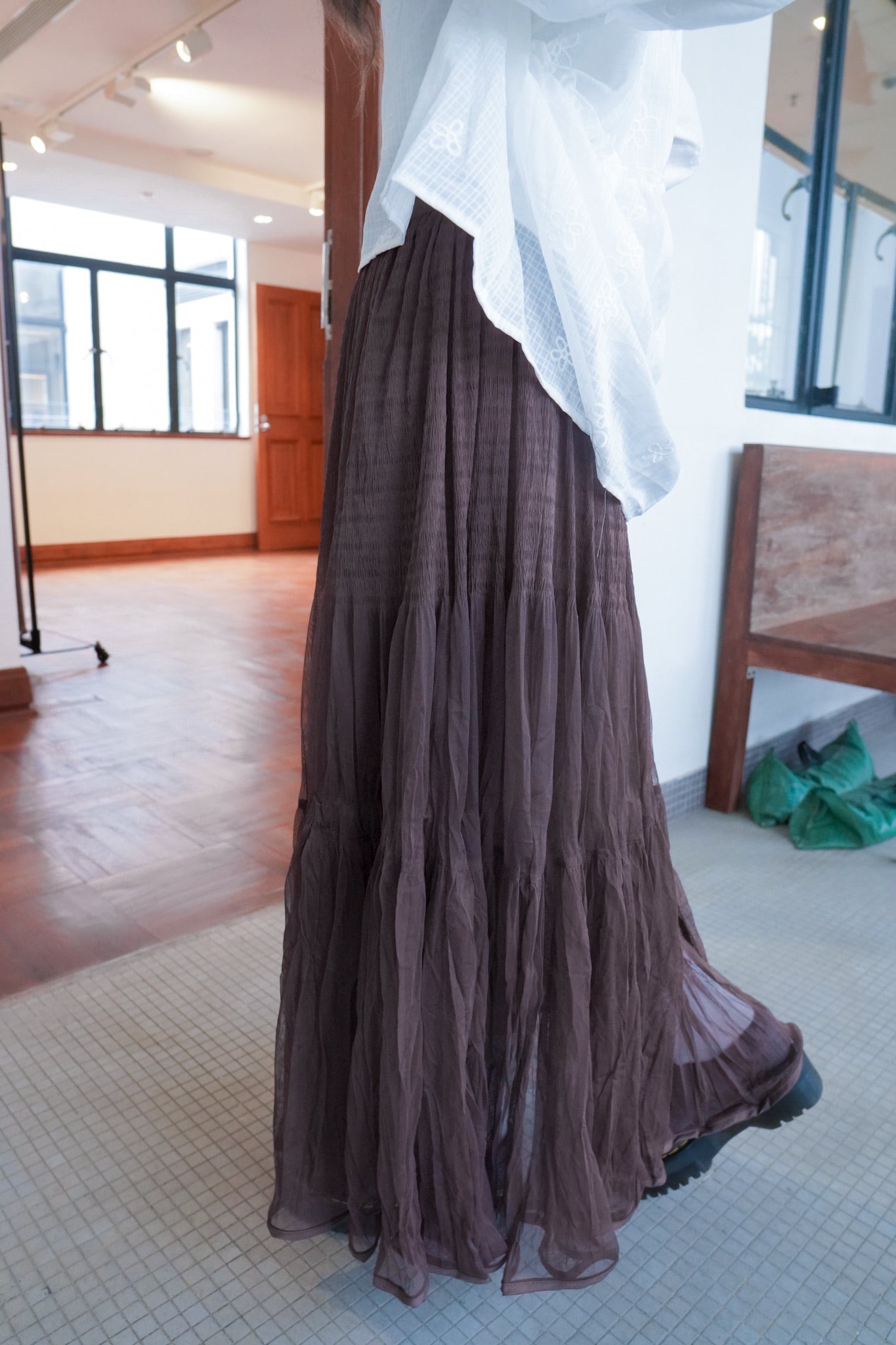 <現貨> 自家製 飄逸感大讚！復古兩層紗質皺褶秋冬A字長裙